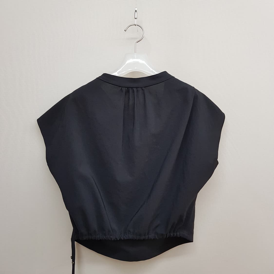 한섬 타임 2022 드레이프 슬리브 블라우스 82-94-160사이즈 상품이미지4