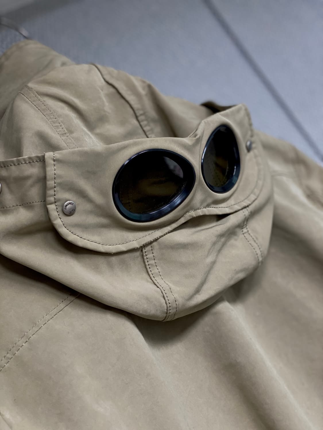 (특A급) C.P. 컴퍼니 밀레밀리아 고글 후드 사파리 자켓 105 상품이미지4