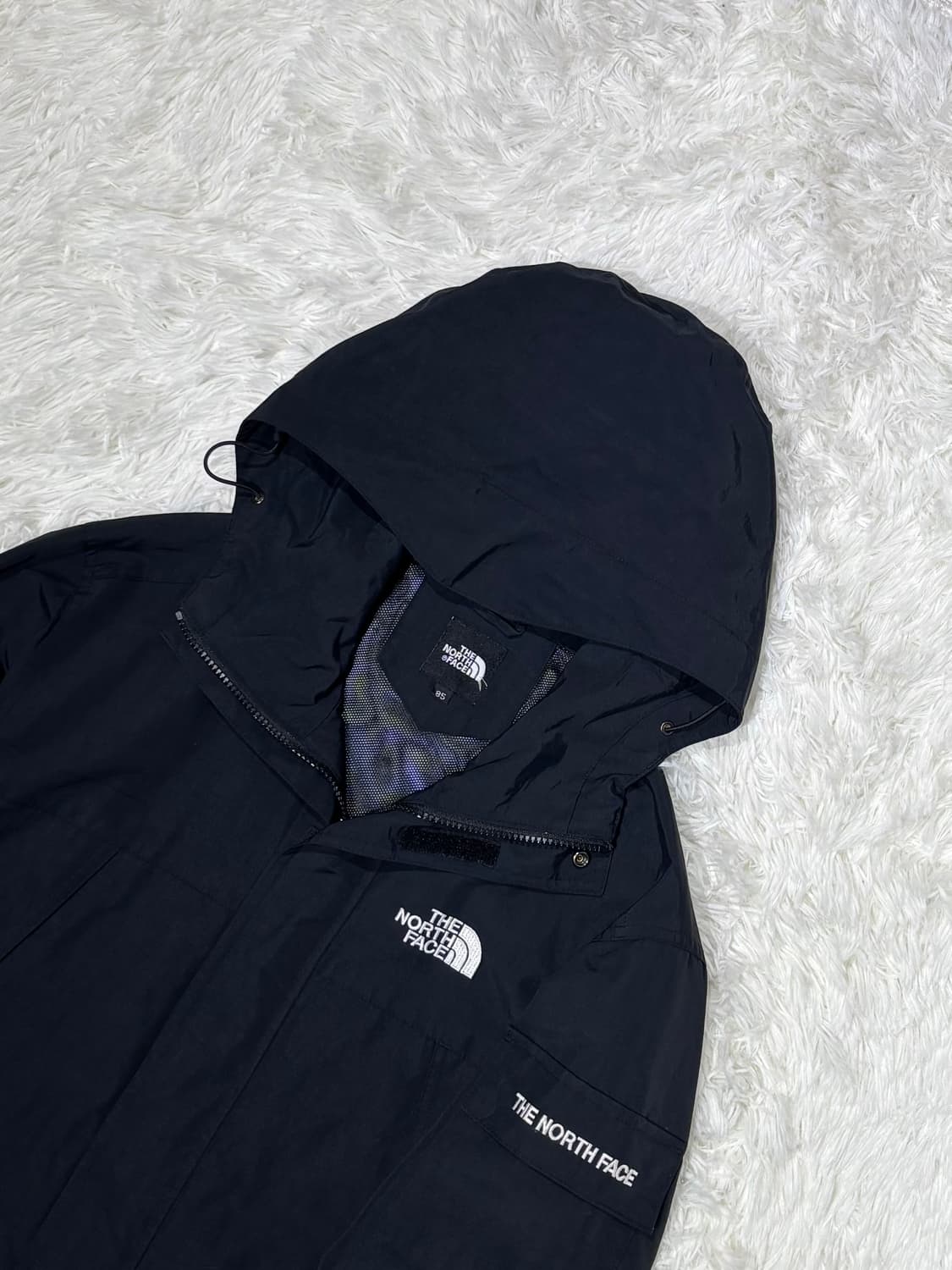 노스페이스 블랙 바람막이 상품이미지5