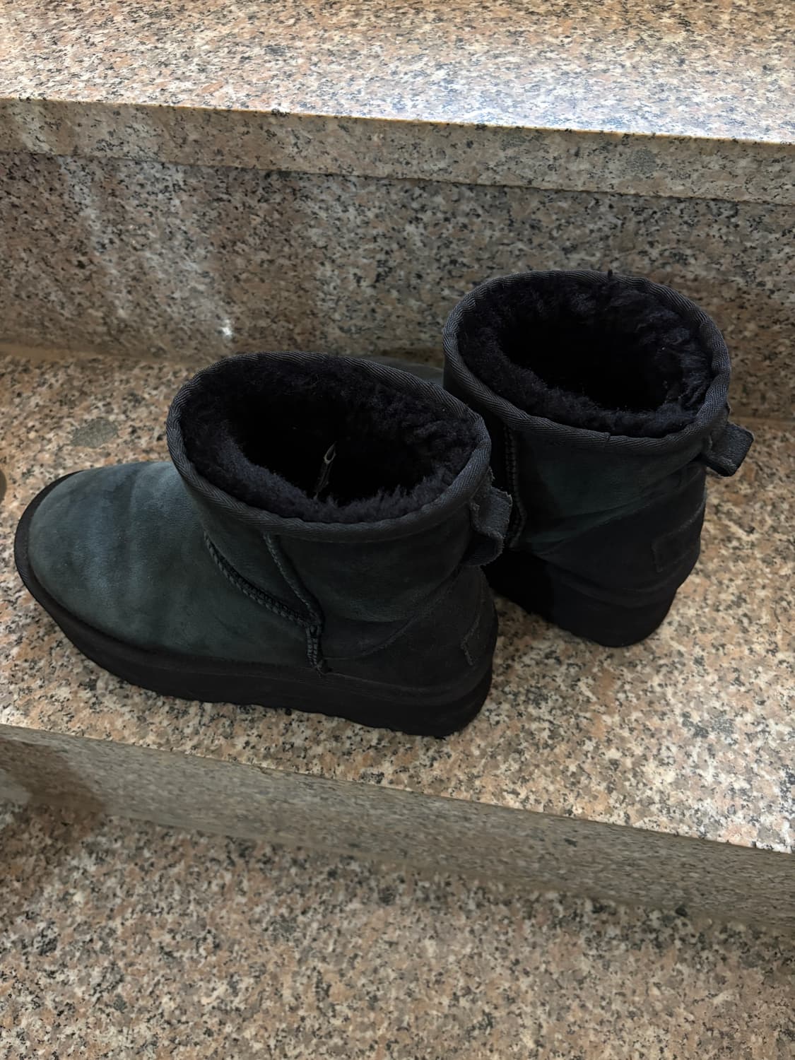 어그 플랫폼 블랙 Ugg platform black 상품이미지4