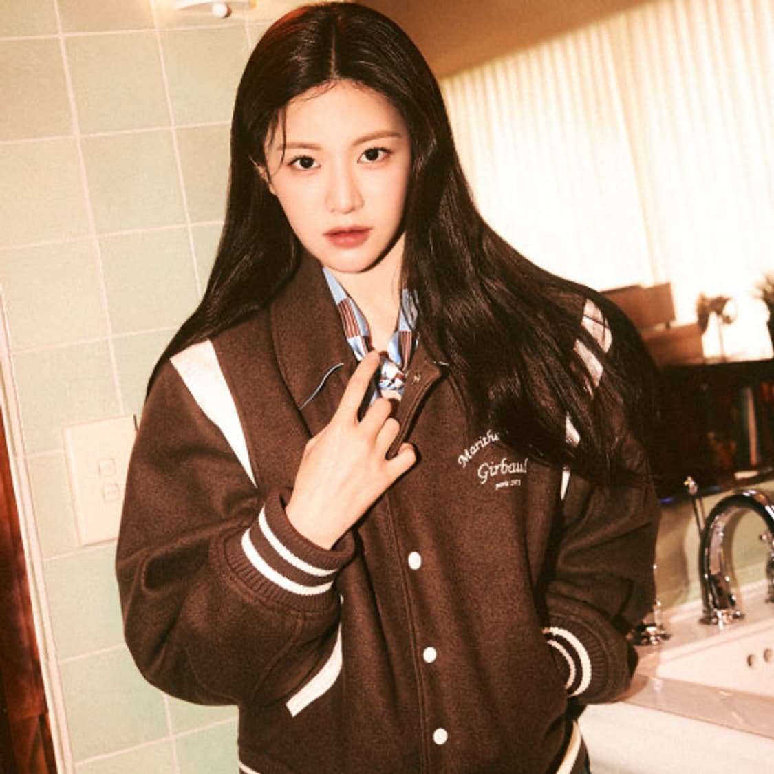 마리떼 바시티 자켓 상품이미지1