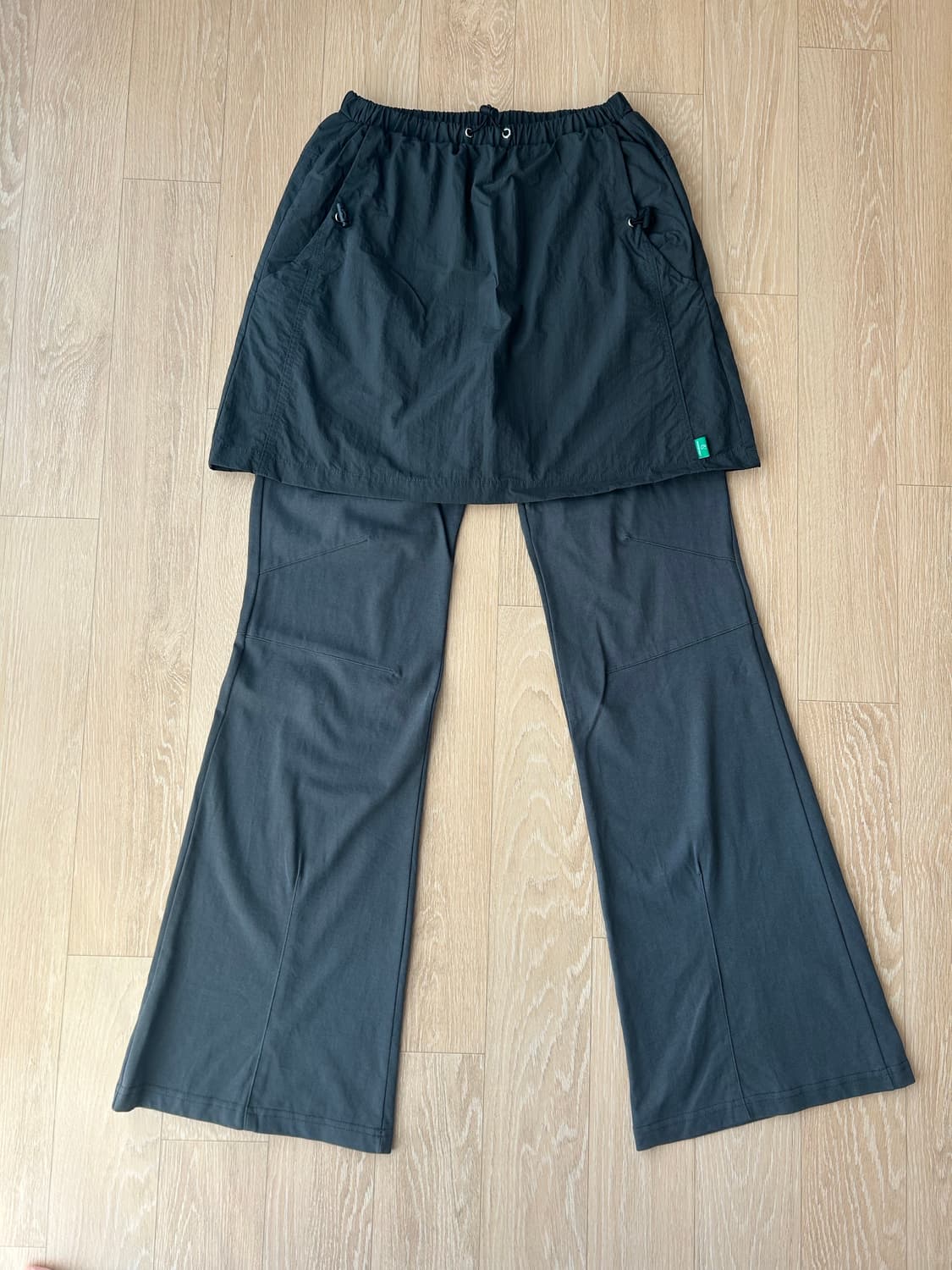 NOCONTENT 노컨텐츠 셔링 스커트 레깅스 차콜 상품이미지2