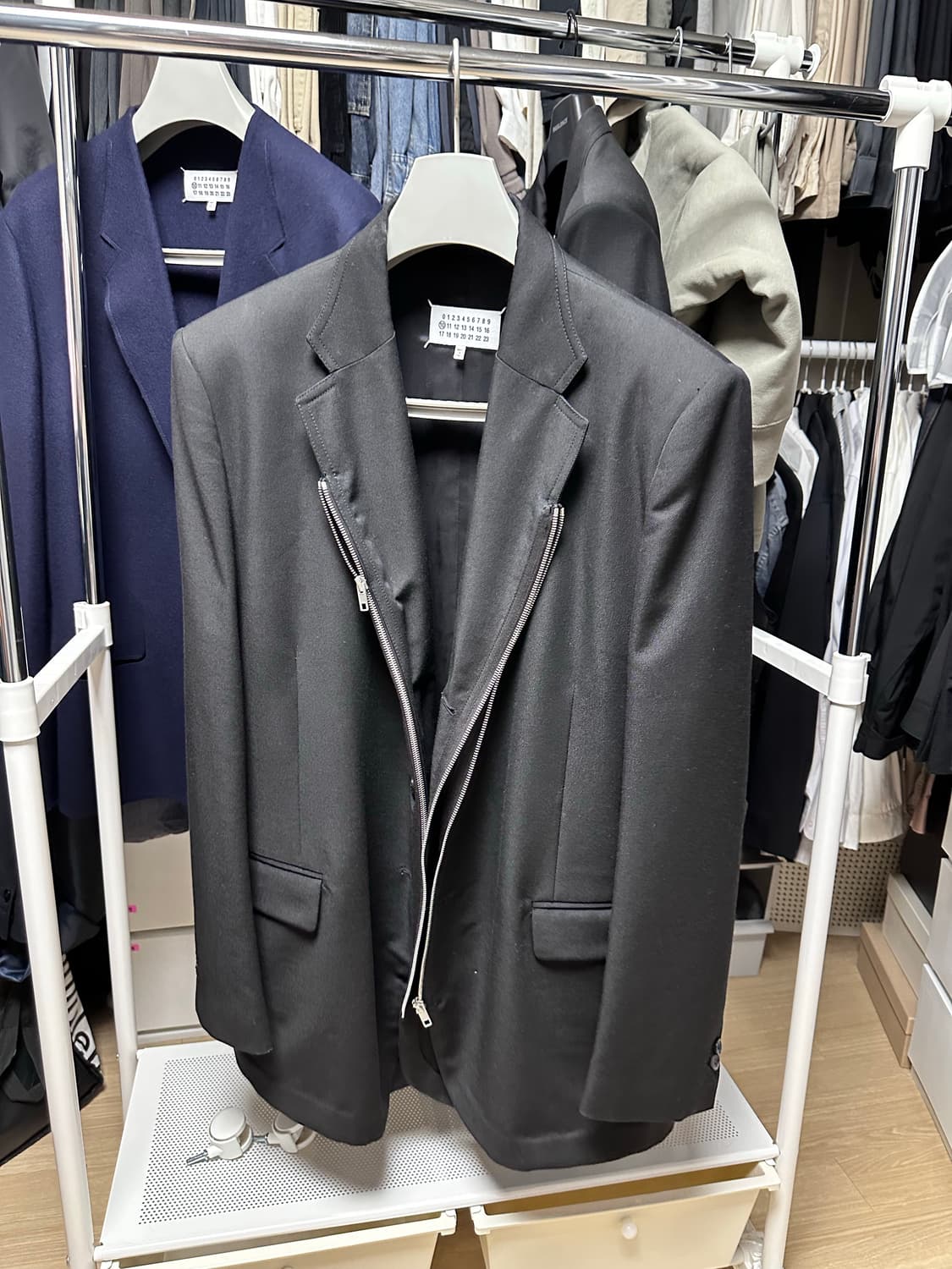 마르지엘라 집업 라펠 블레이저 블랙 46사이즈 상품이미지1