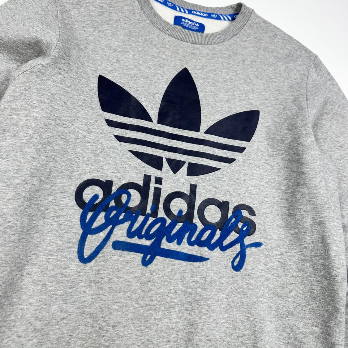 아디다스 트레포일 빅로고 그레이 맨투맨 (L) 상품이미지3