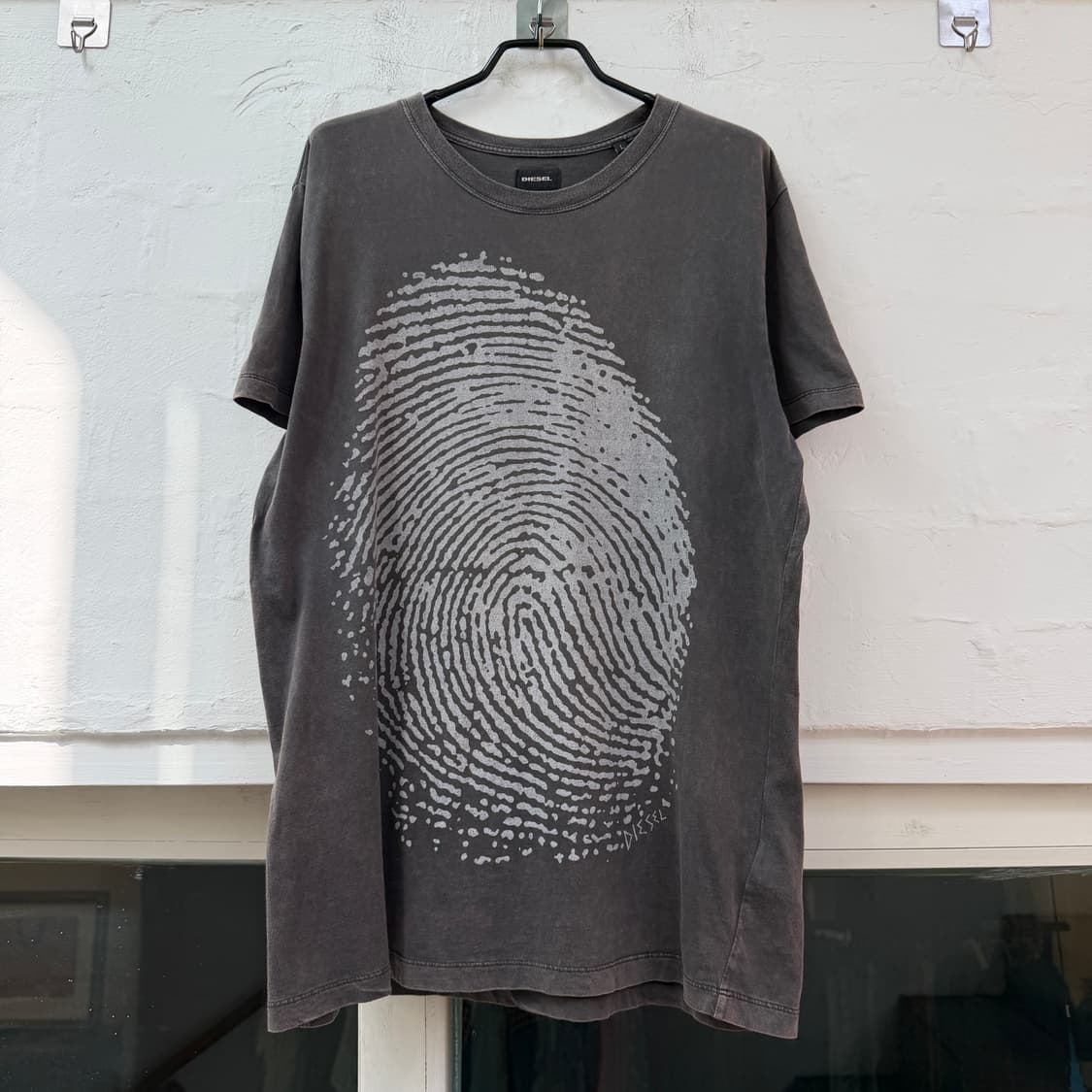 DIESEL 디젤 핑거프린트 그래픽 반팔 티셔츠 L 상품이미지1