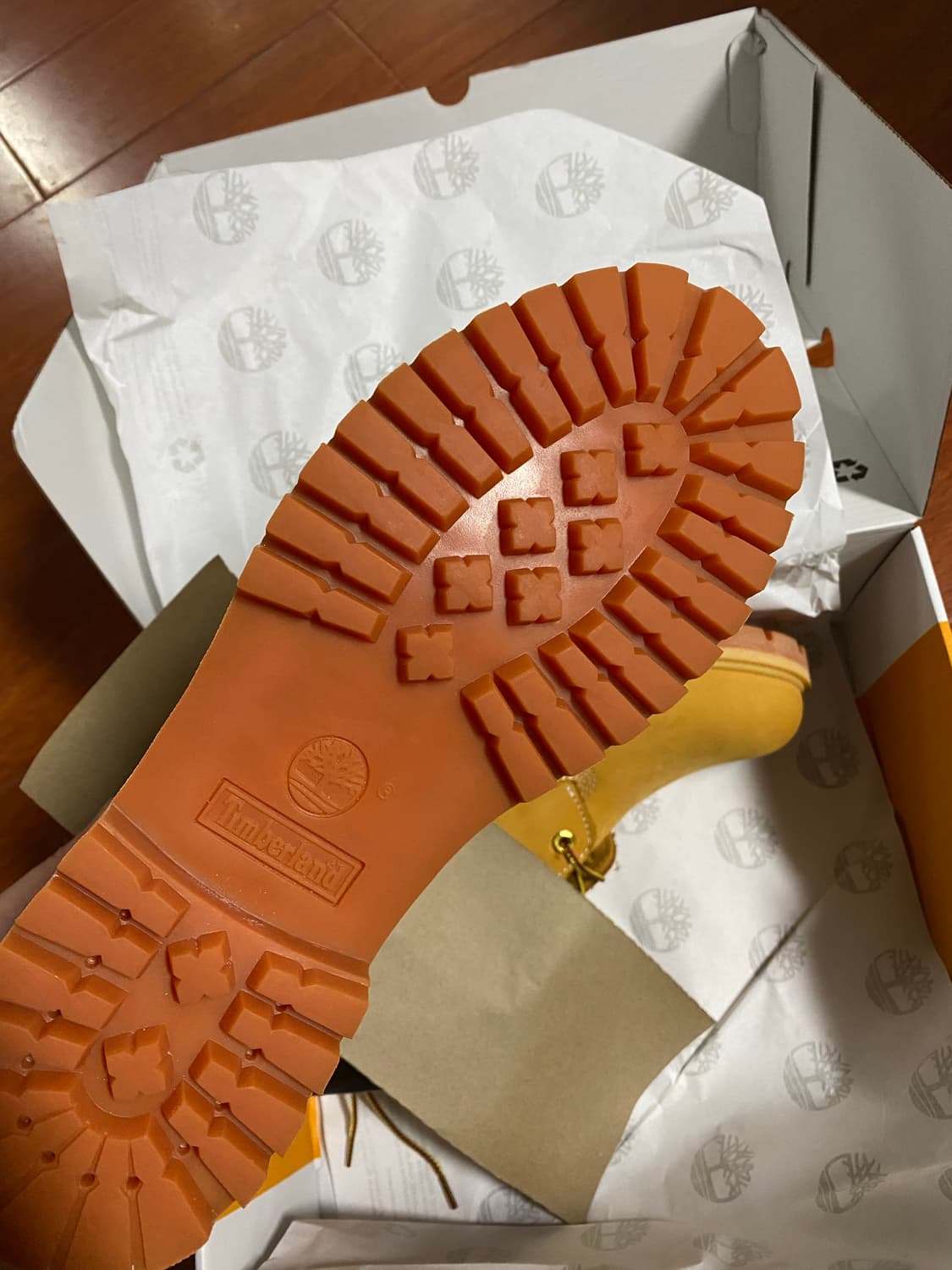 팀버랜드 프리미엄 6인치 워터프루프 부츠 위트 누벅 270mm 상품이미지6