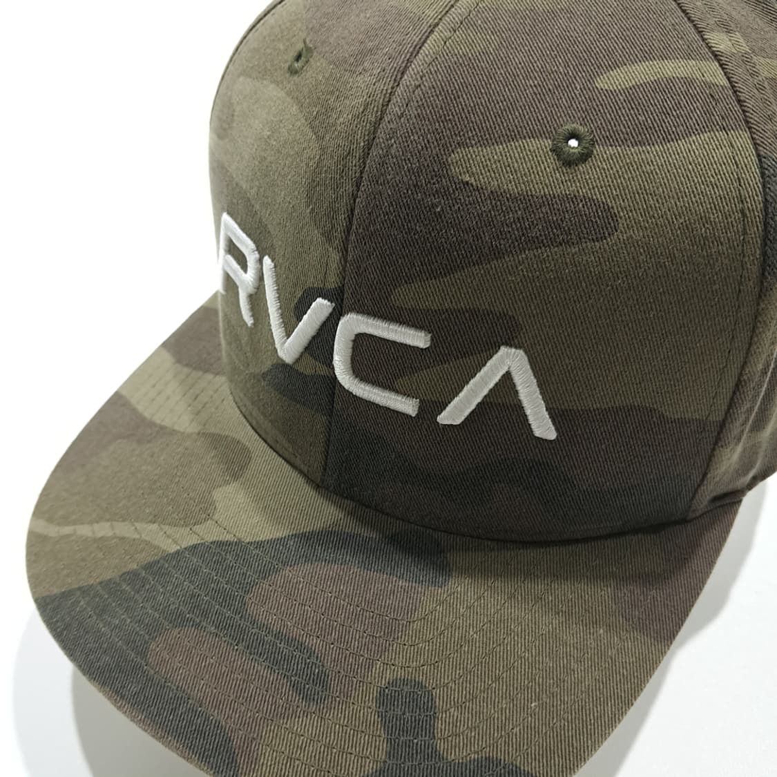 루카 RVCA 카모 스냅백 볼캡 모자 P2100 상품이미지1