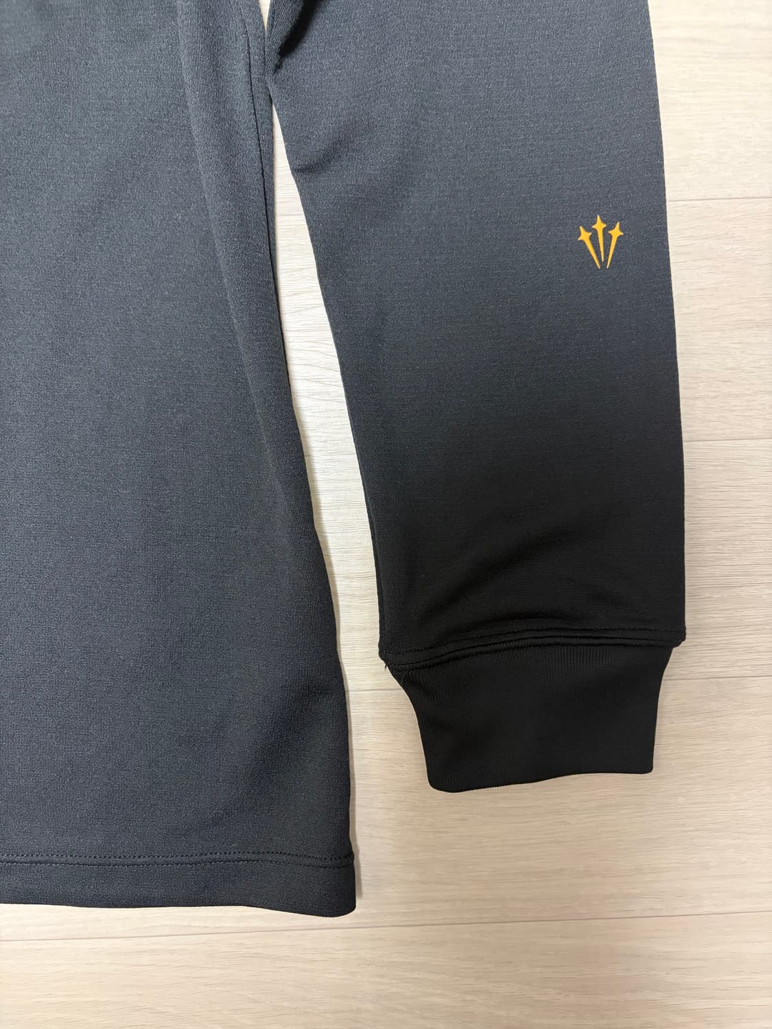 나이키 녹타 에센셜 모크넥 터틀넥 티셔츠 상품이미지2