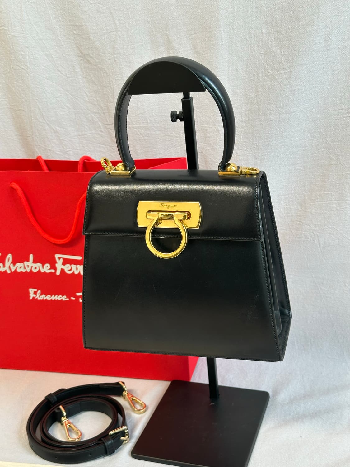 페라가모 간치니 켈리백 토트백 크로스백 차정원백 상품이미지1