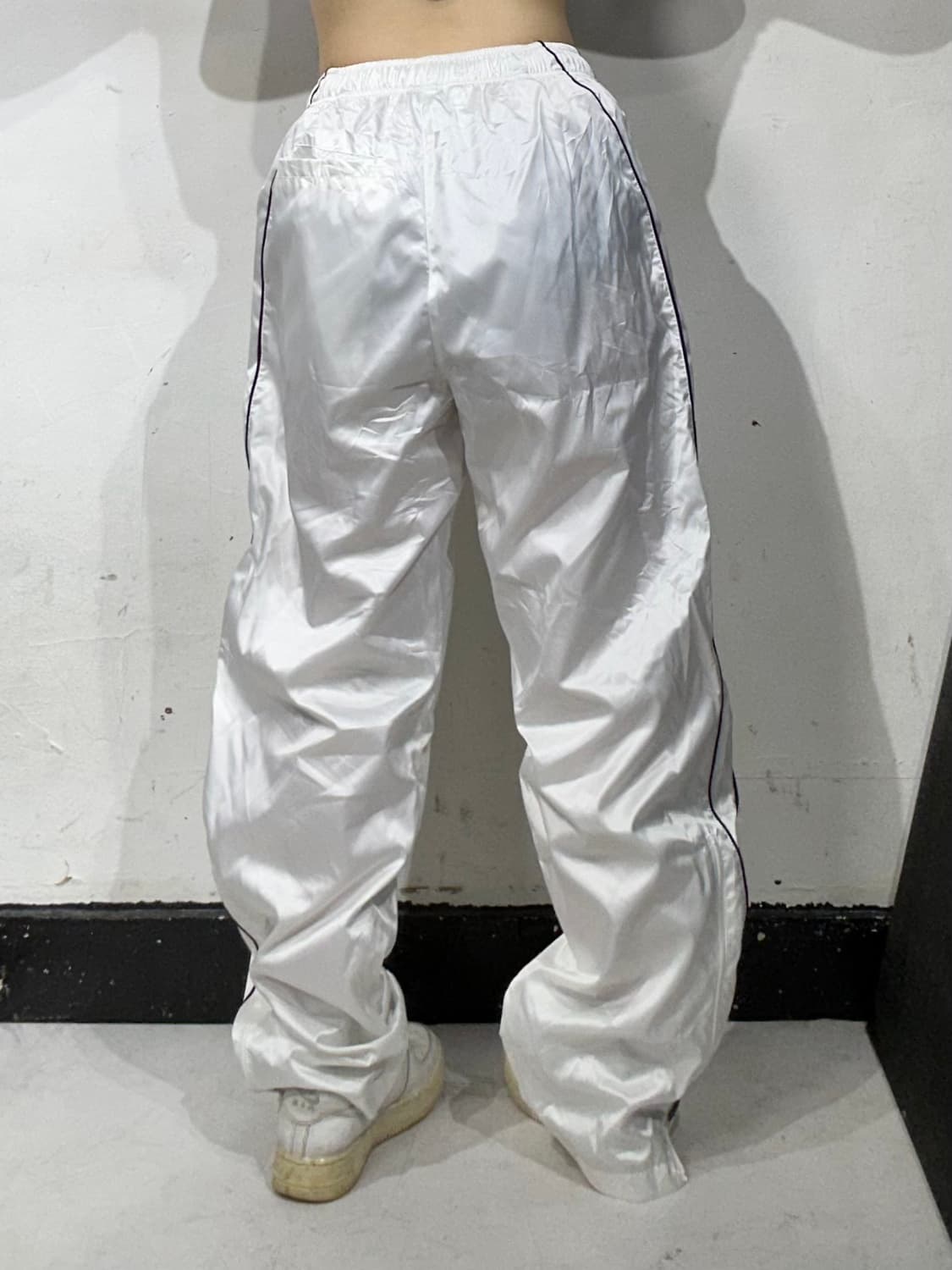 00s 나이키 화이트 와이드 사이드 라인 올드스쿨 팬츠 추리닝 바지 M 상품이미지3