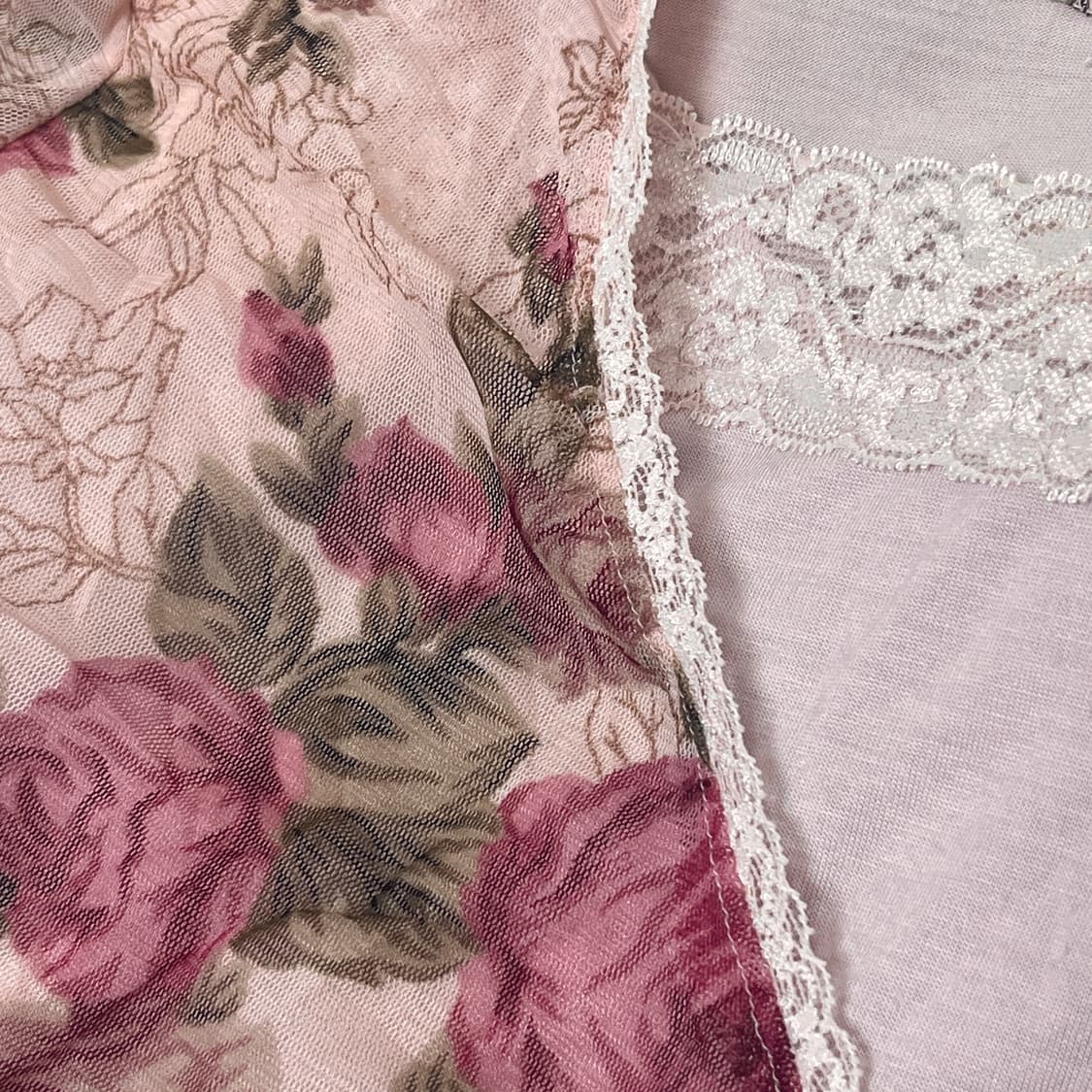 rosa cheri 빈티지 블로럴 모리 셔링 탑 상품이미지3