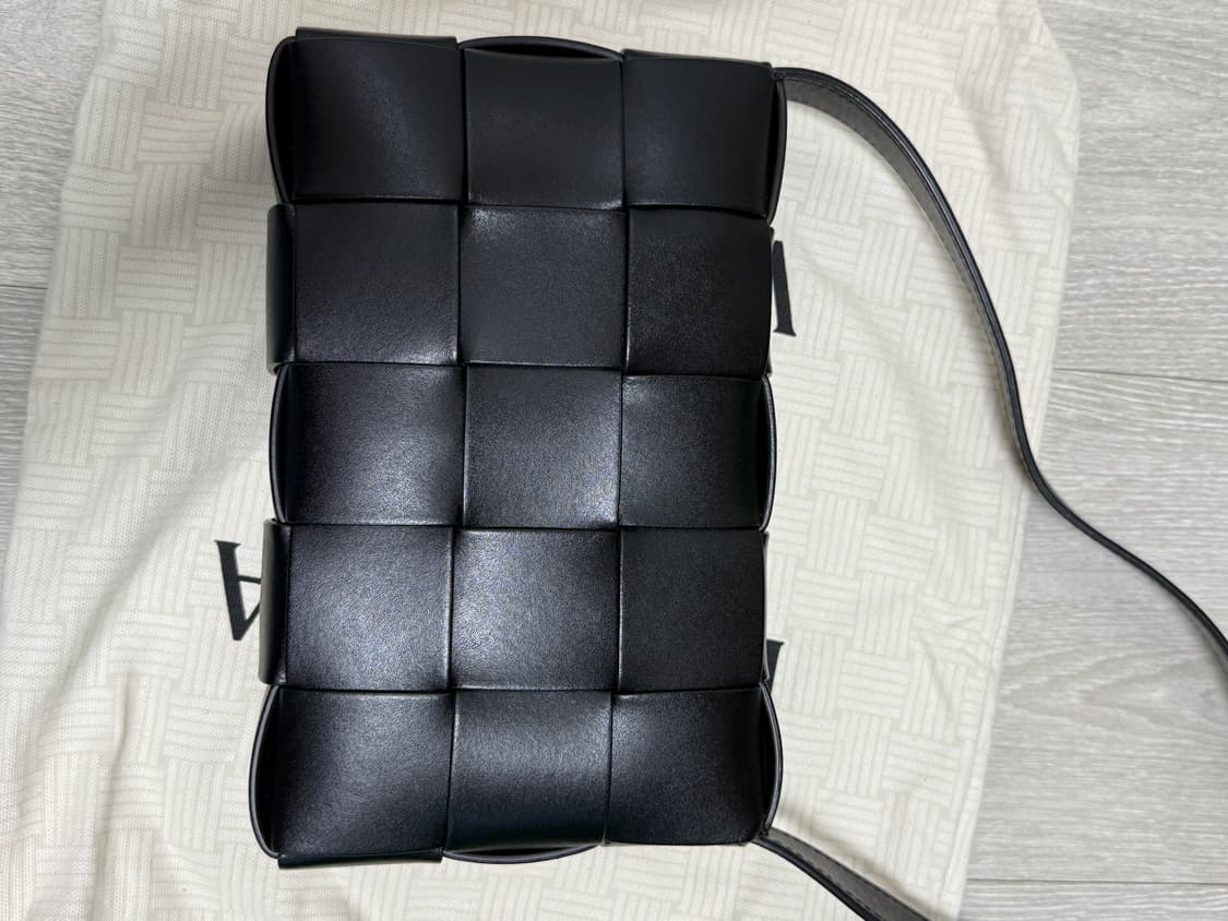 보테가베네타 카세트백 상품이미지4