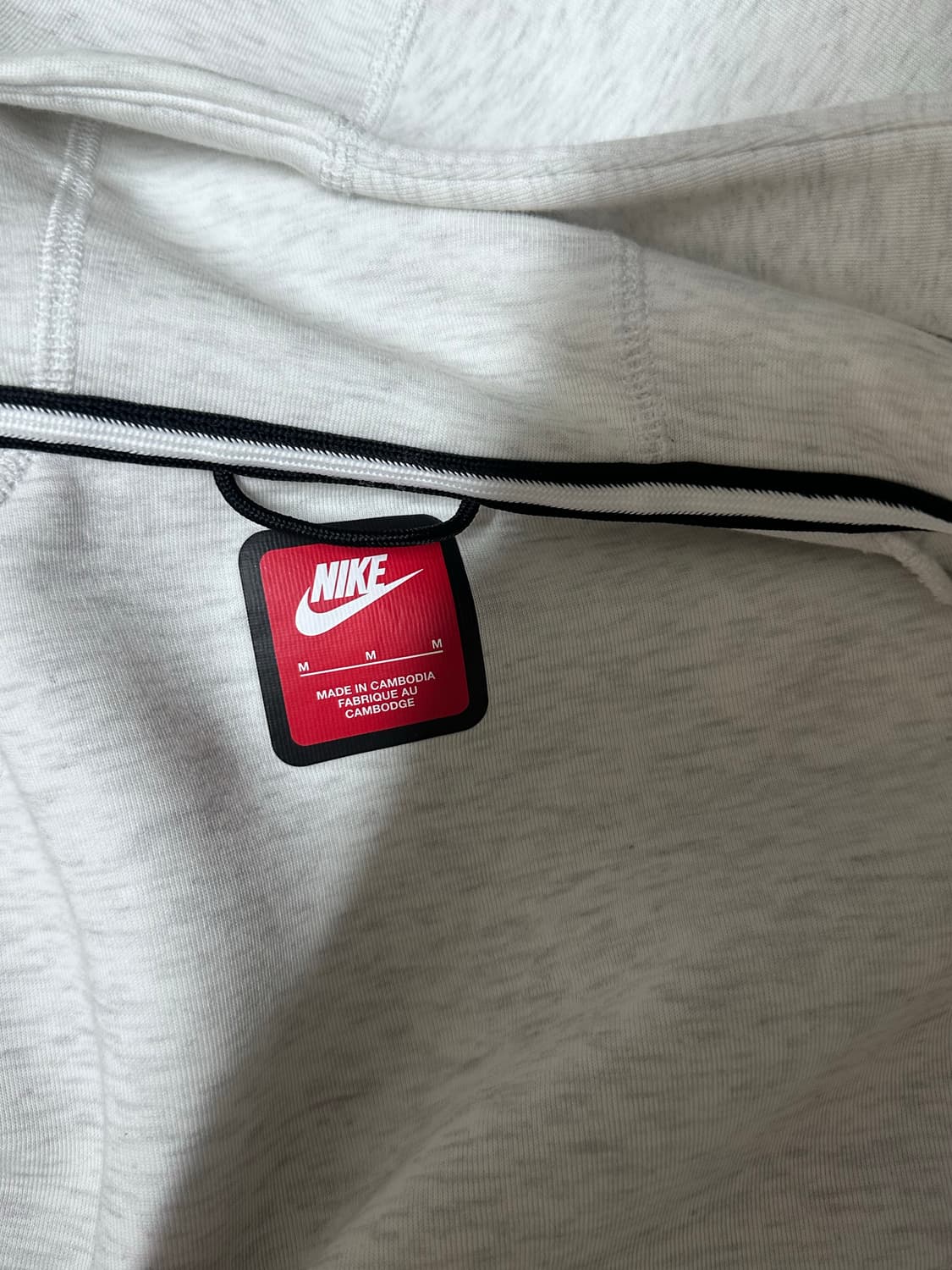나이키 테크팩화이트 m사이즈 상품이미지3