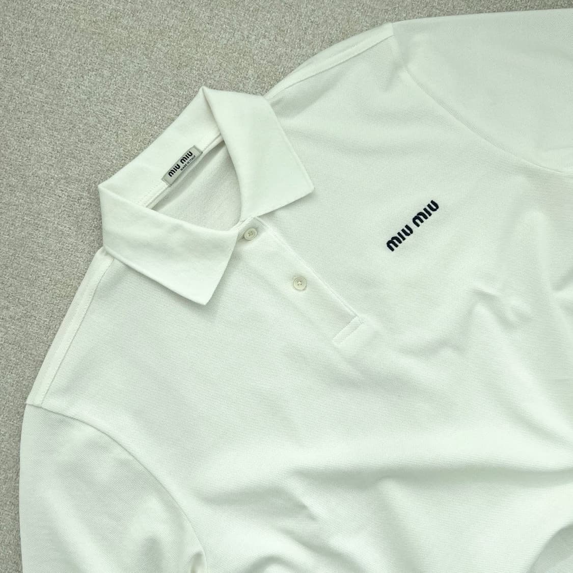 [새상품] 미우미우 PK 폴로 셔츠 상품이미지4
