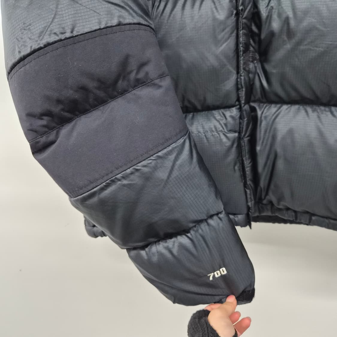 노스페이스 700 블랙 패딩 남성 L 상품이미지3