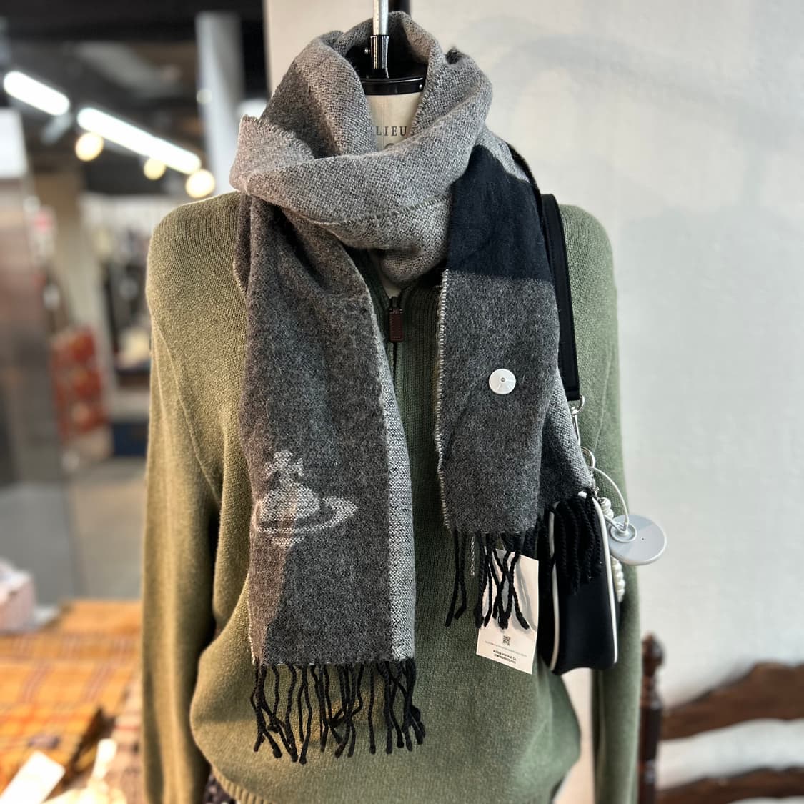 Vivienne Westwood ORB Muffler 상품이미지5