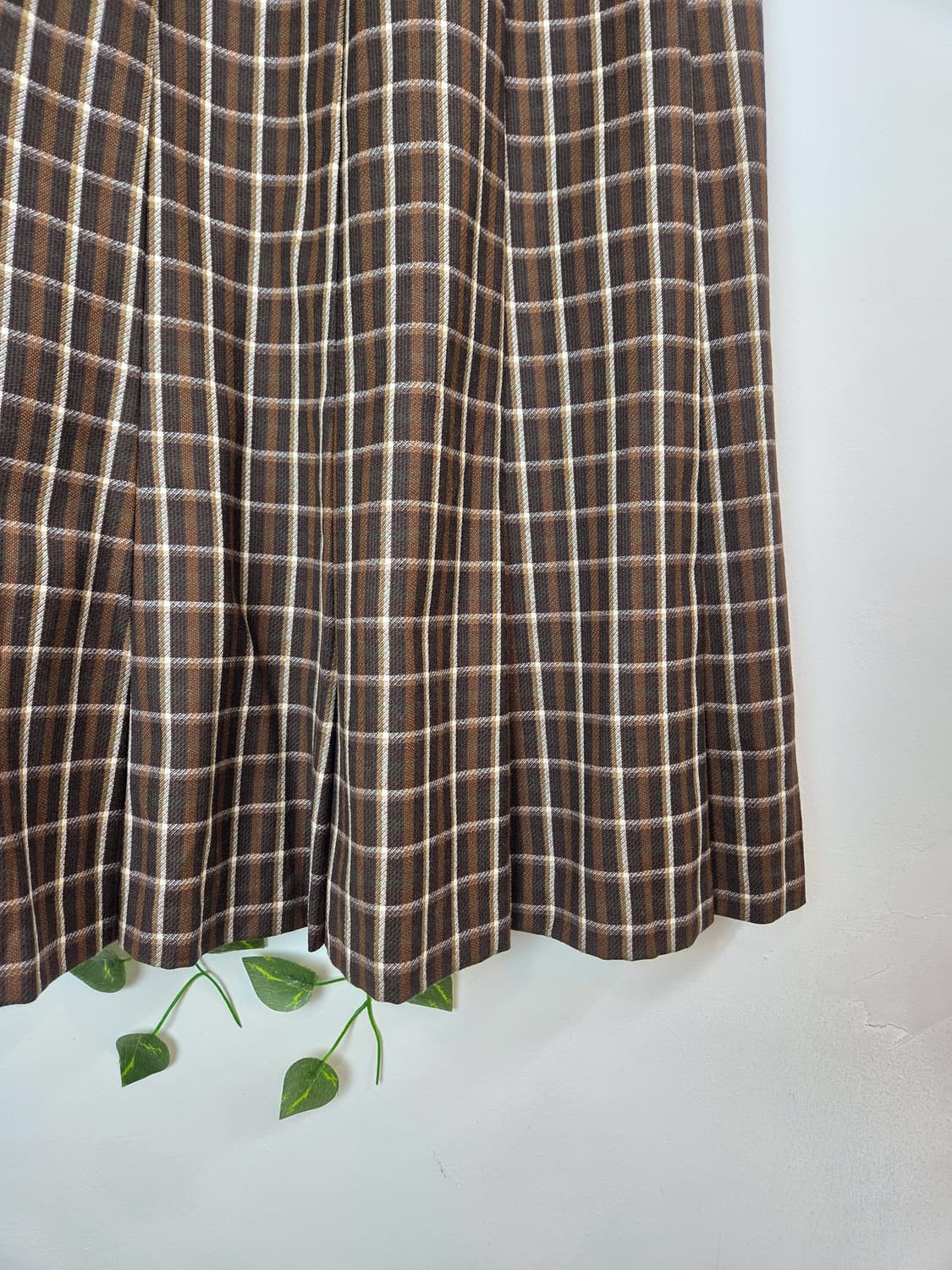 브라운 체크 울스커트 상품이미지3