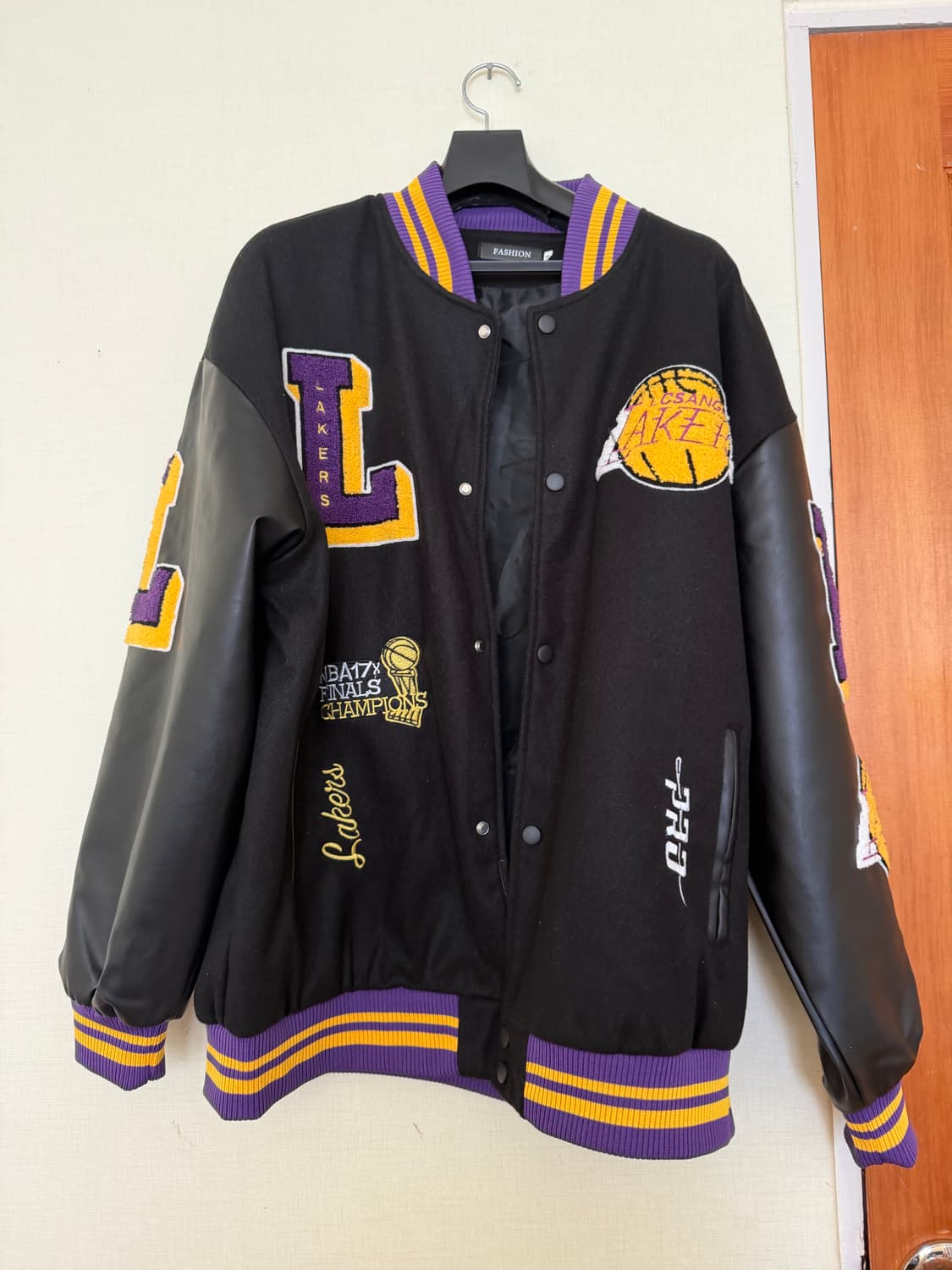 남자 바시티 자켓. 야구점퍼 상품이미지1