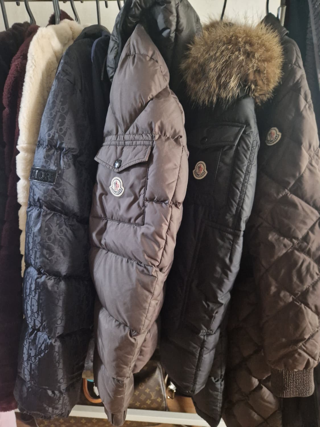 정품 몽클레어 히말라야패딩 저렴히 팝니다. 상품이미지3