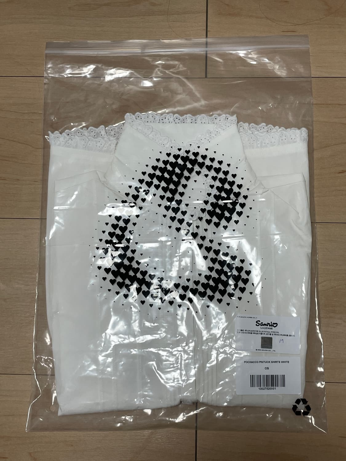 SUU 산리오 포챠코 핀턱 셔츠 화이트  상품이미지2