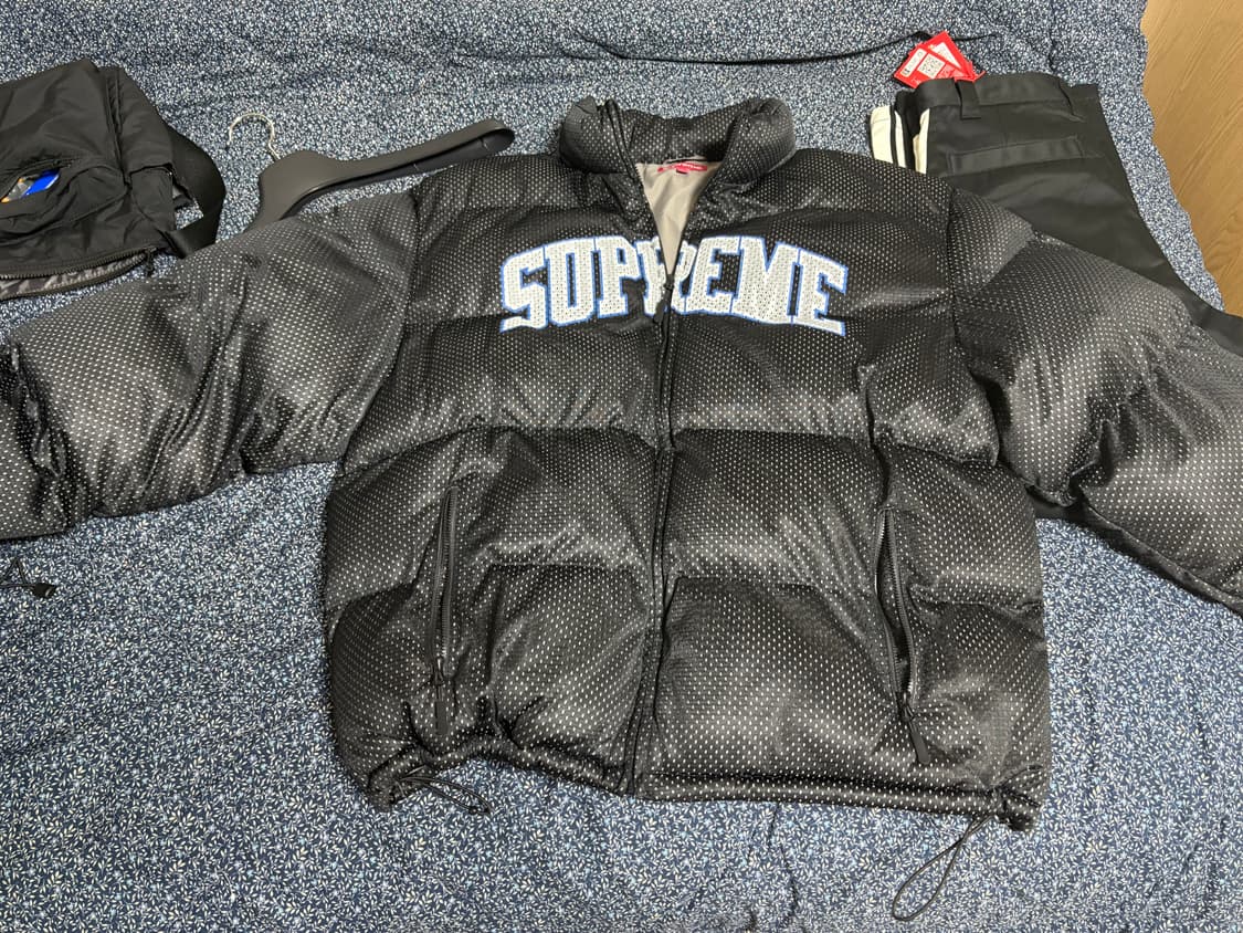 [패딩] 슈프림 메쉬 저지 퍼퍼 자켓 블랙 23SS xl 상품이미지3