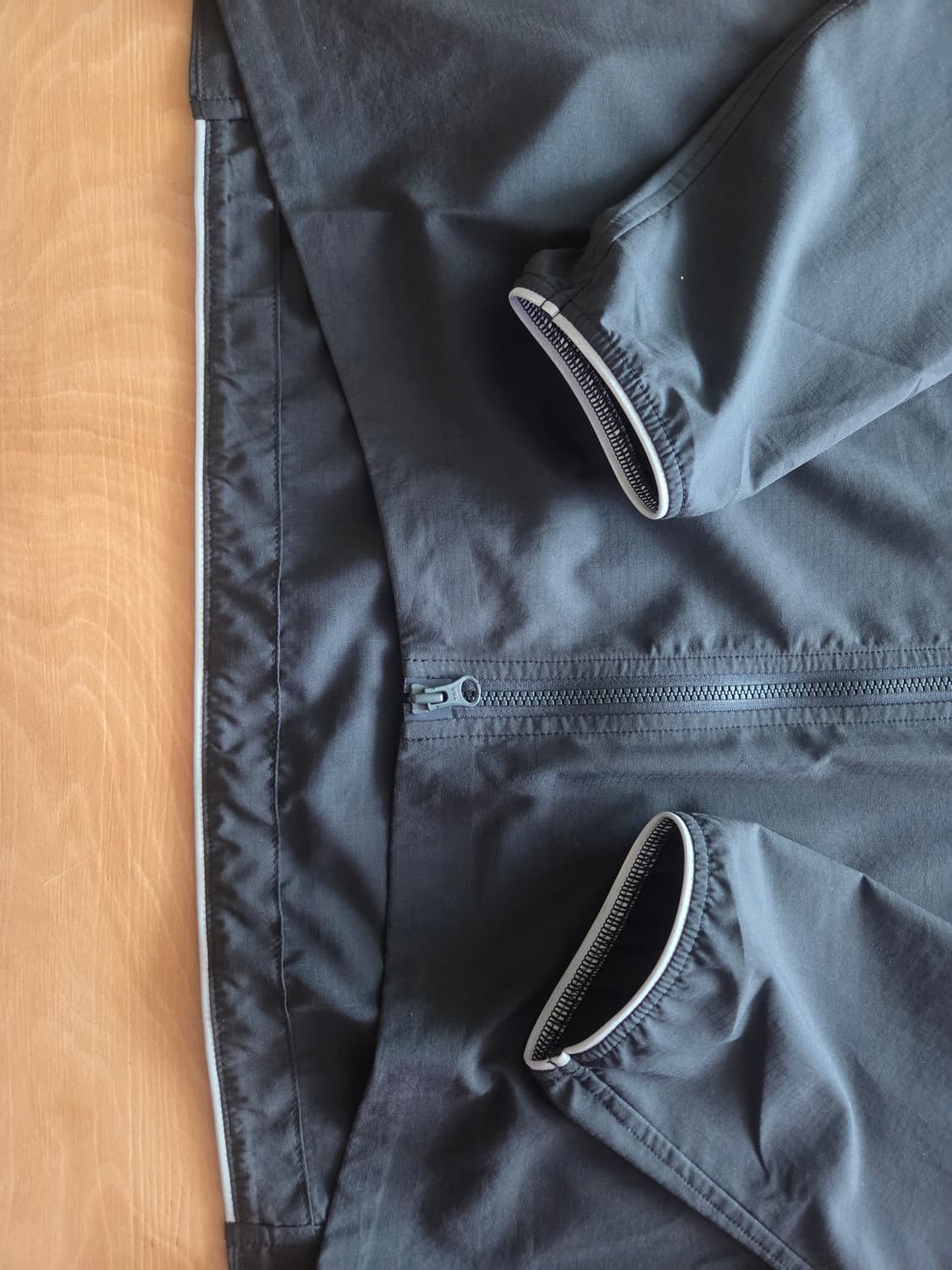 클라터뮤젠 시프 집 윈드자켓 s 상품이미지3