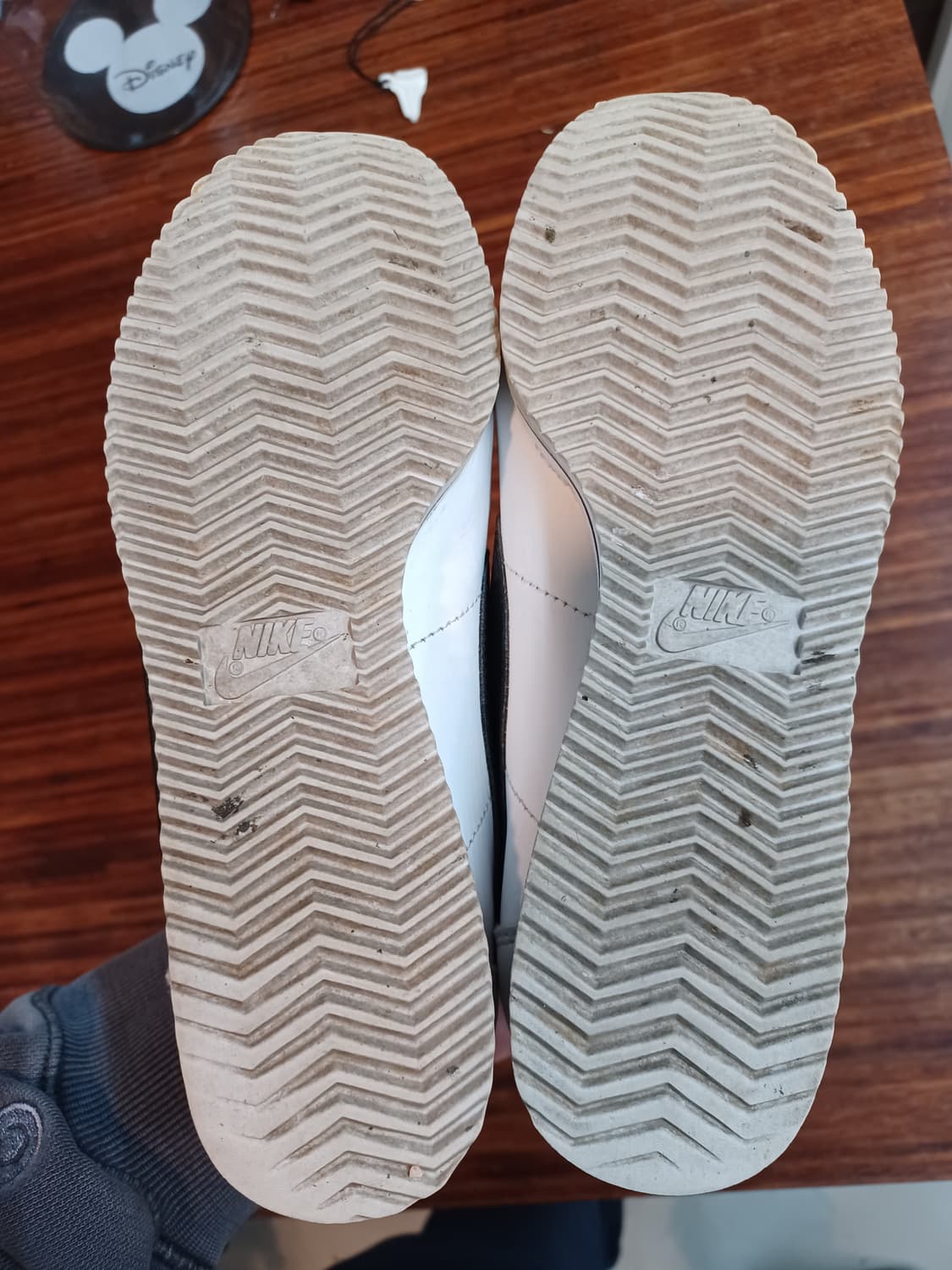 나이키 코르테즈 흰검 230 상품이미지5