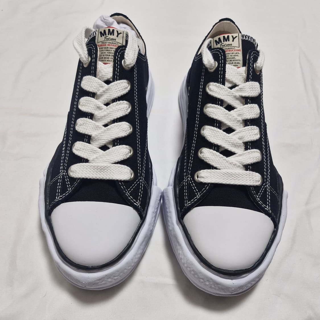 메종 미하라 야스히로 피터슨 OG 솔 캔버스 로우 스니커즈 블랙 상품이미지1