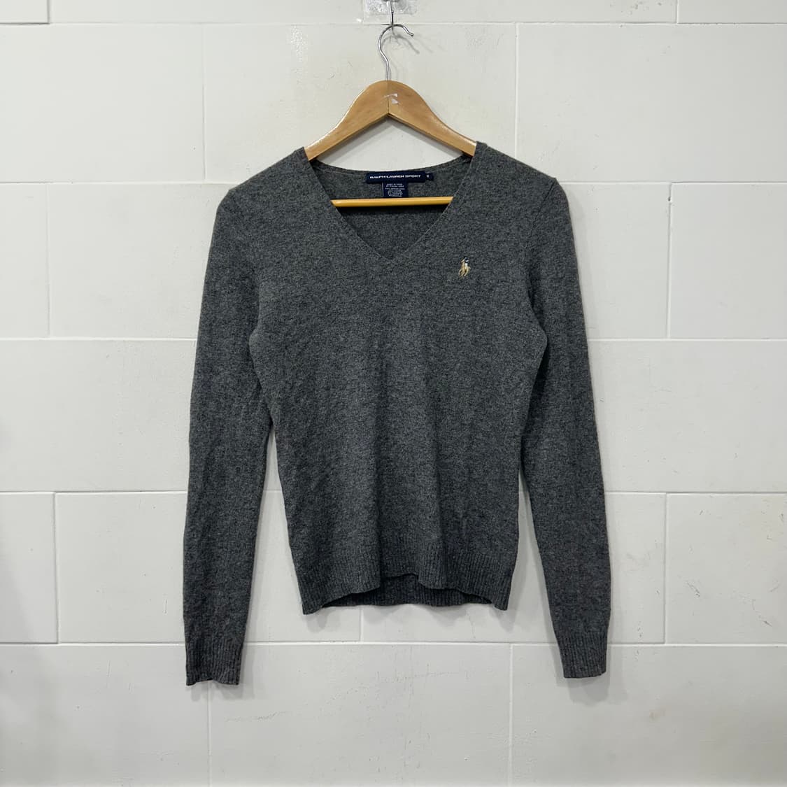 폴로 랄포르렌 브이넥 니트 상품이미지1