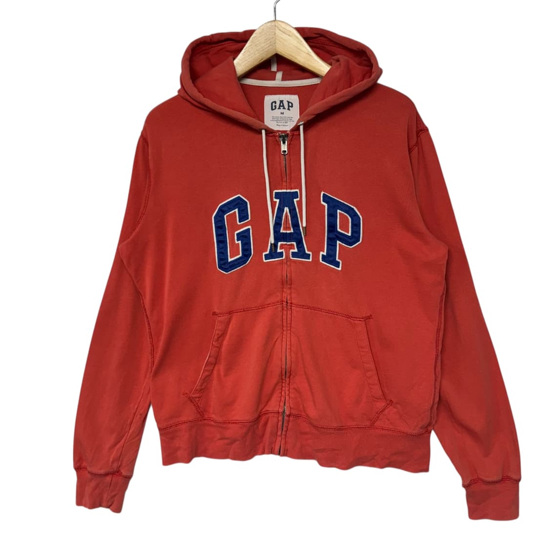 갭 로고 후드집업 상품이미지1