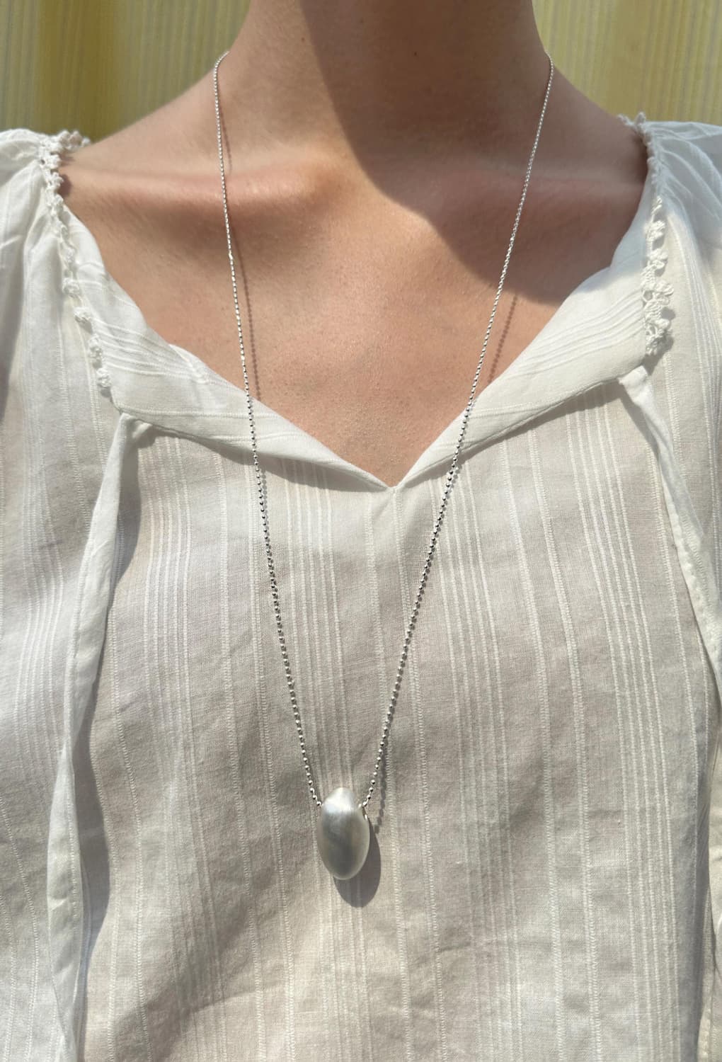 데누 Dew Orb Necklace 롱 펜던트 목걸이 상품이미지2