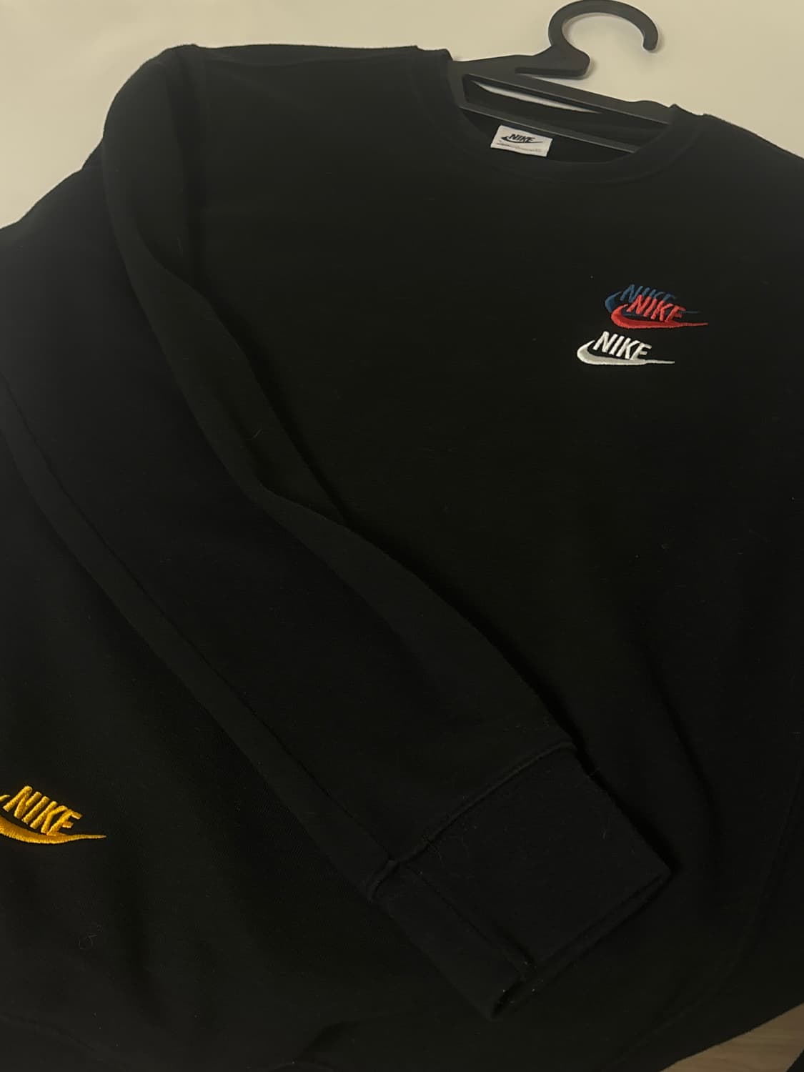 나이키 멀티스우시 에센셸+ 프렌치테리 맨투맨 상품이미지1