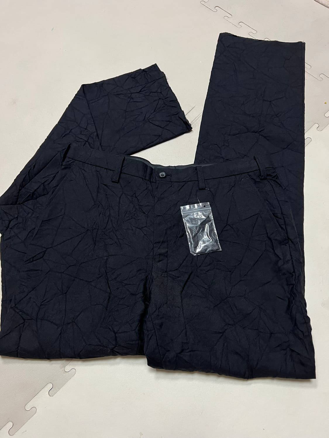 이세이 미야케 issey miyake 주름 울 팬츠 4사이즈 상품이미지2