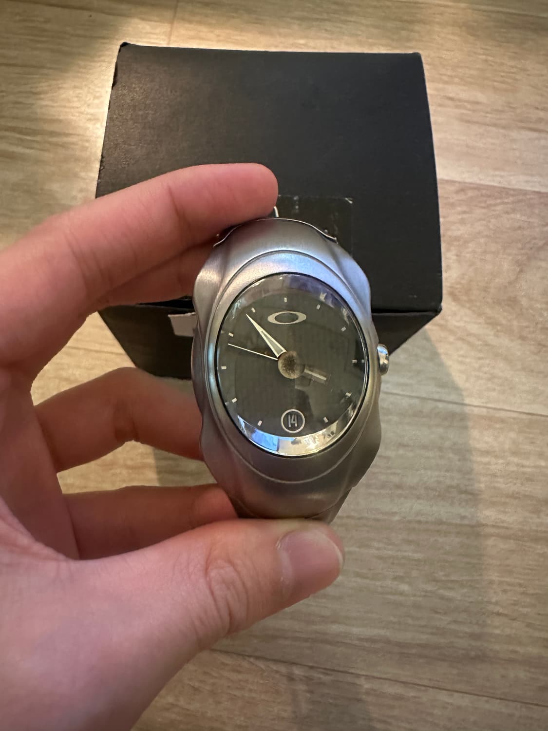 오클리 타임 밤(Time Bomb) 티타늄 - 풀박스/배터리교체완료 상품이미지1