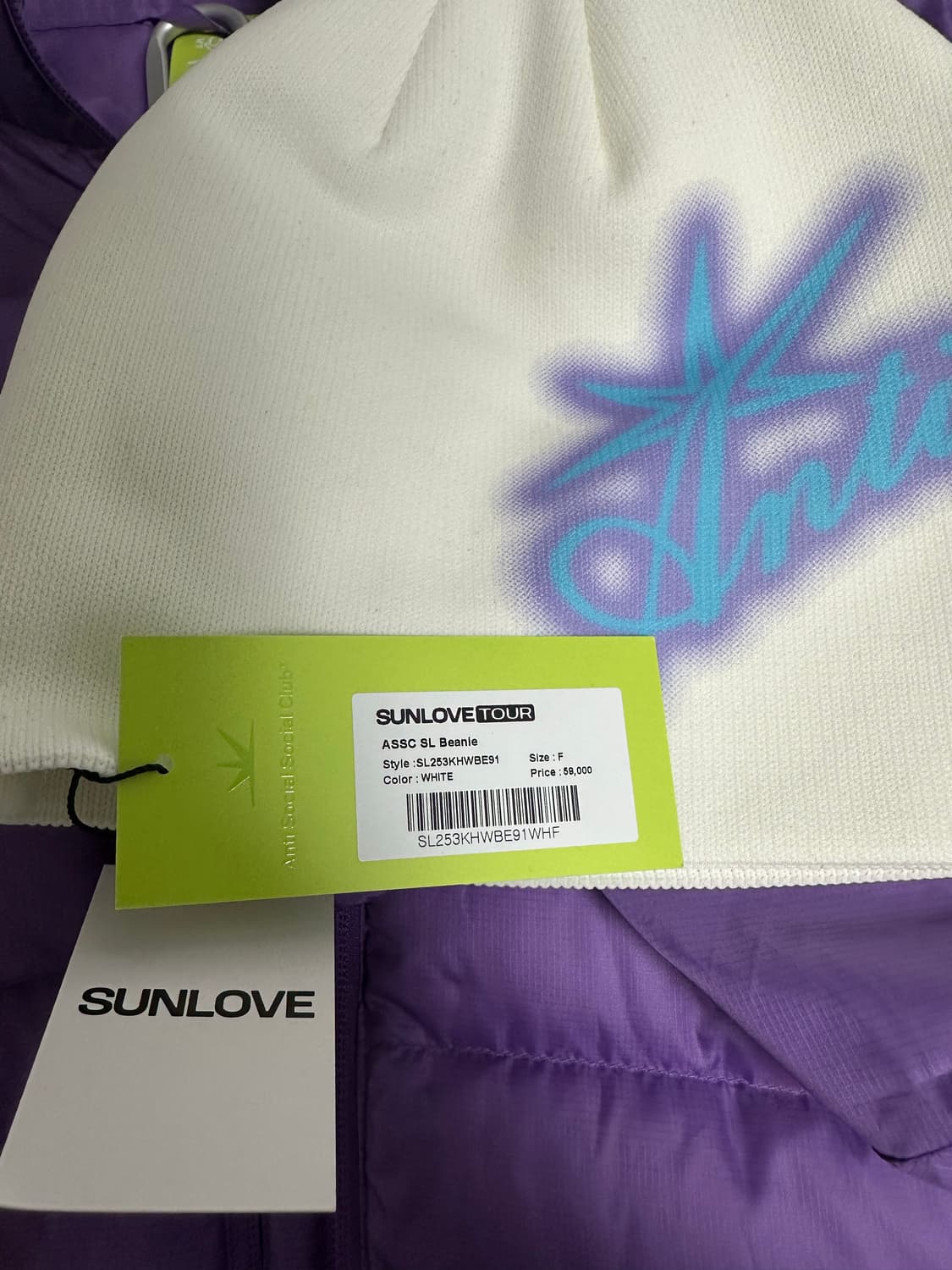 Sunlove tour 썬러브 투어x안티 소셜 경량 패딩 M 상품이미지9