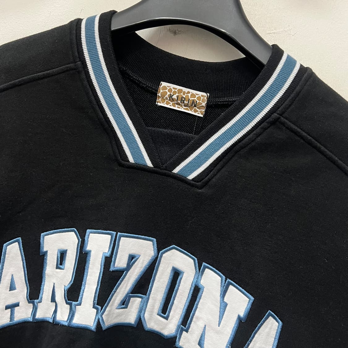 VTG 애리조나 오버핏 브이넥 럭비 맨투맨 FREE 상품이미지3