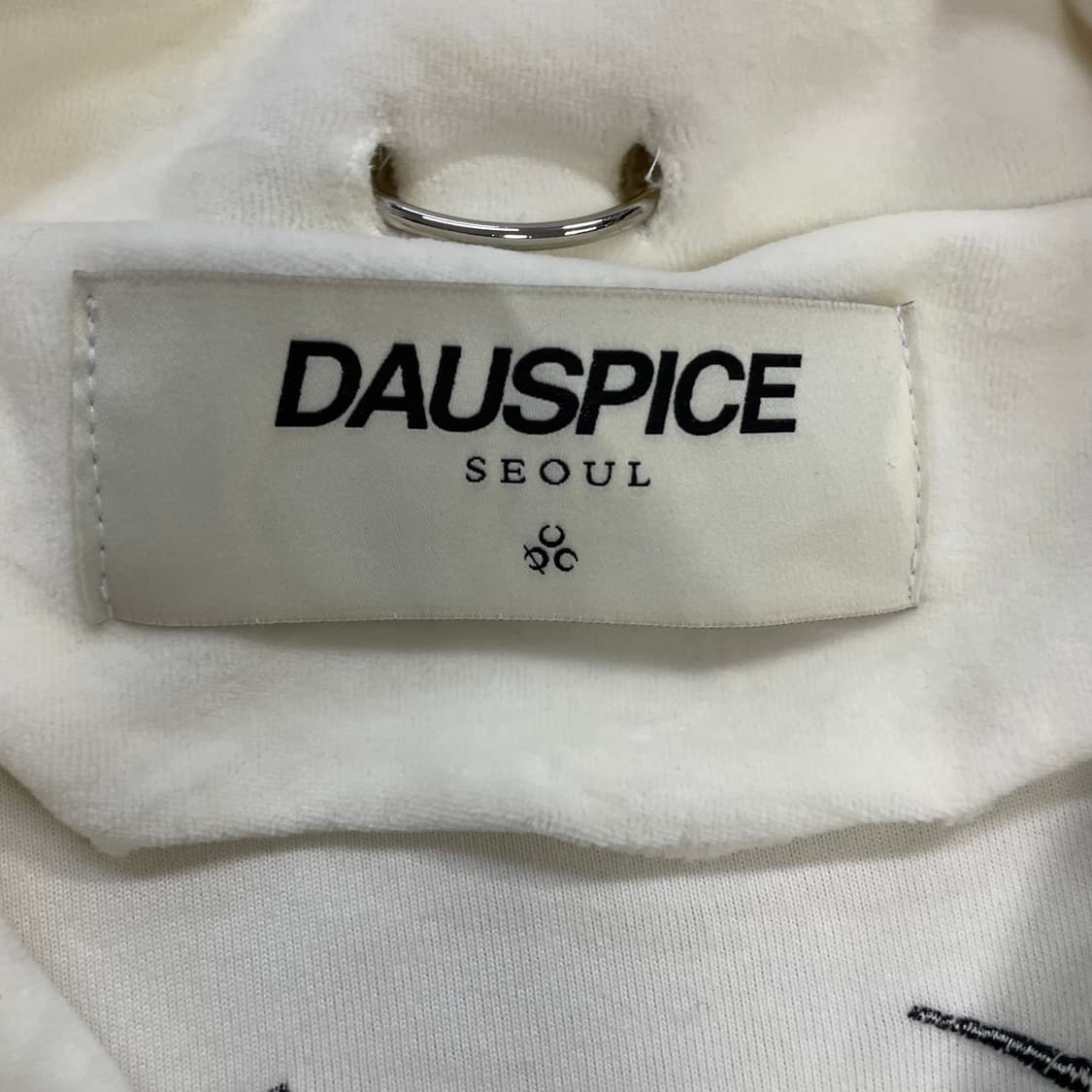 디오스피스 시그니처 벨루어 집업 자켓 화이트 상품이미지5
