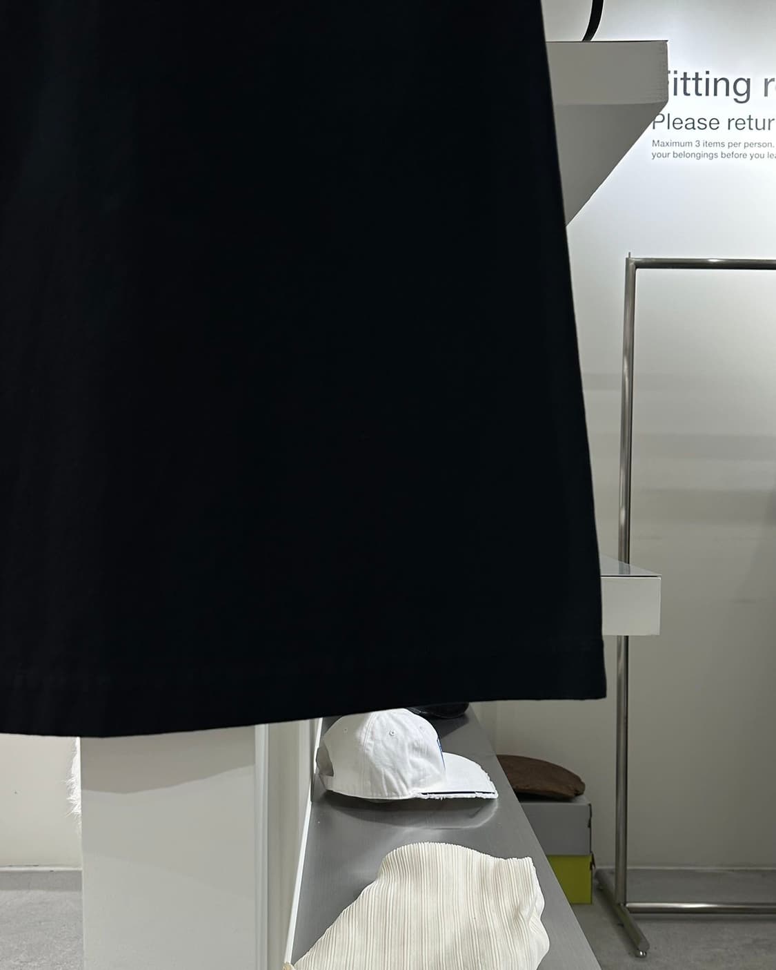 마가렛호웰 블랙 포켓 코튼 롱스커트 상품이미지5