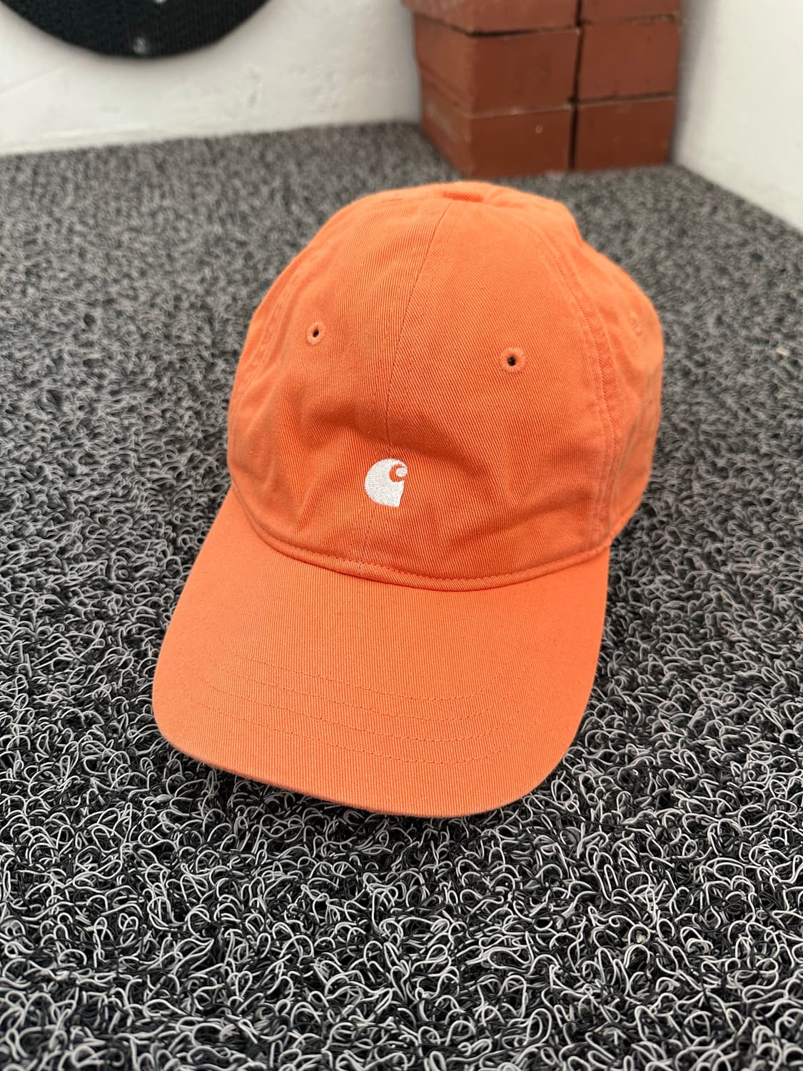 칼하트 메디슨 로고 볼캡 오렌지 상품이미지1