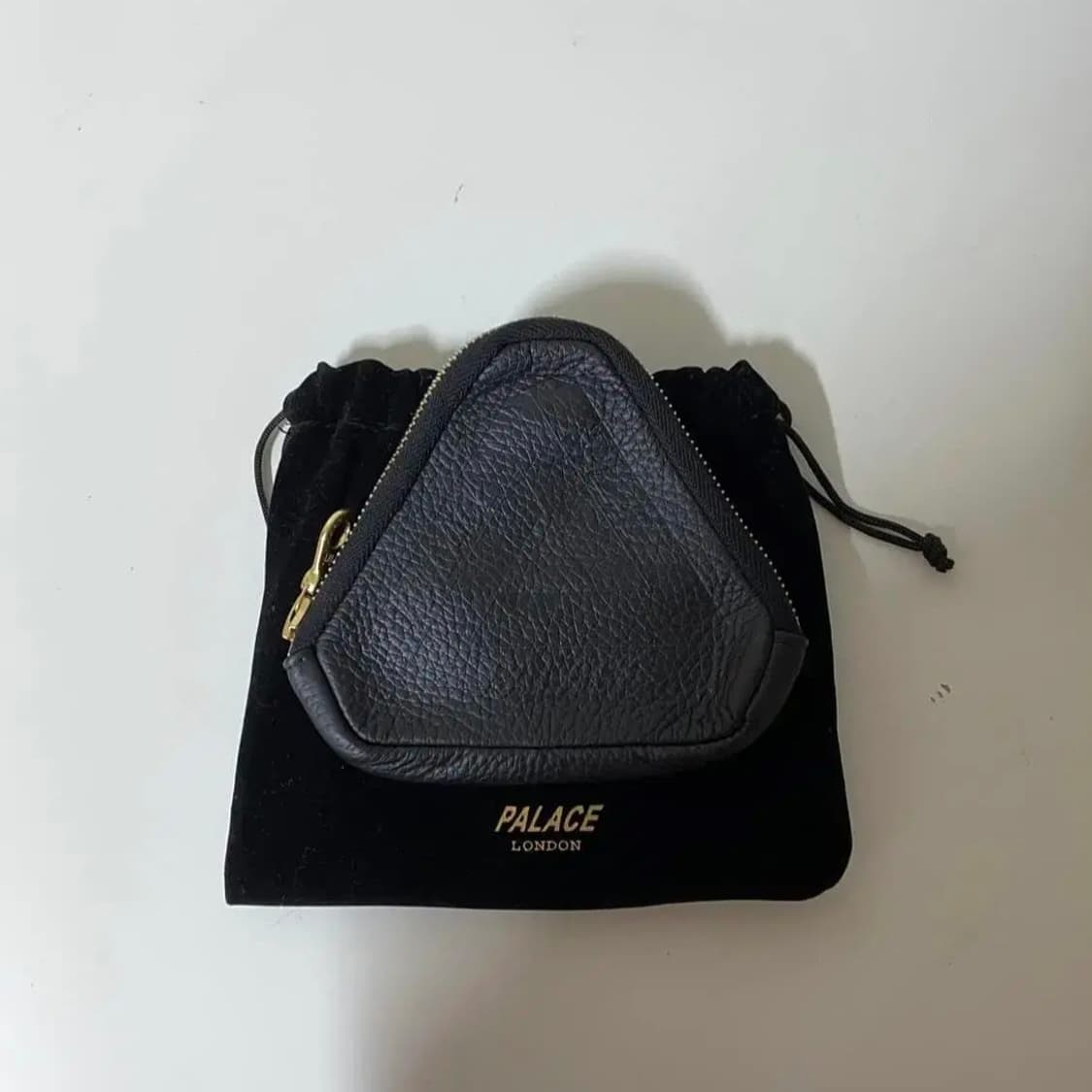 [Free] 17SS 팔라스 Palace 레더 코인 지갑 블랙 상품이미지3