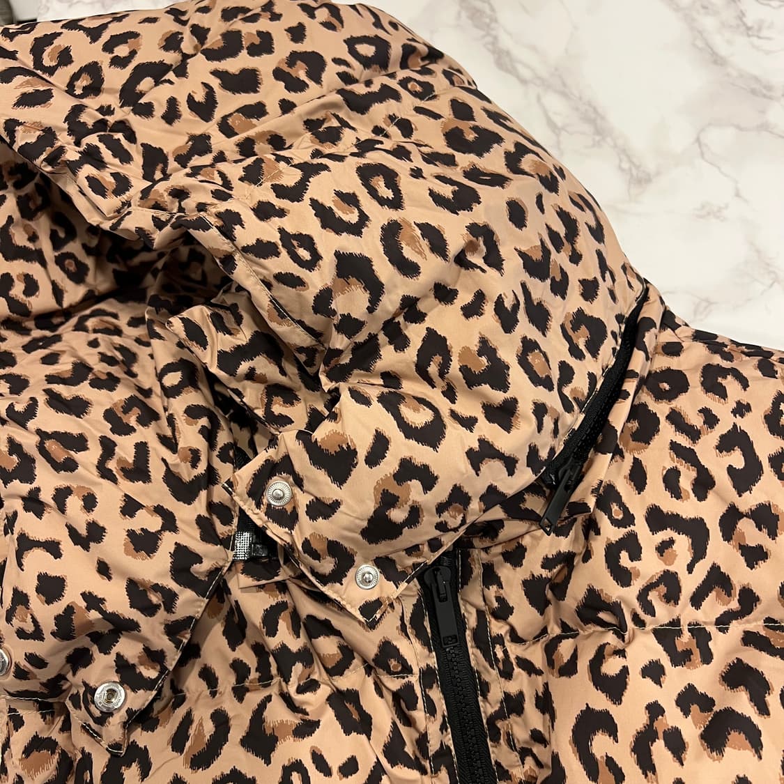 YVES SALOMON 입살로몬 패딩 베스트 상품이미지9