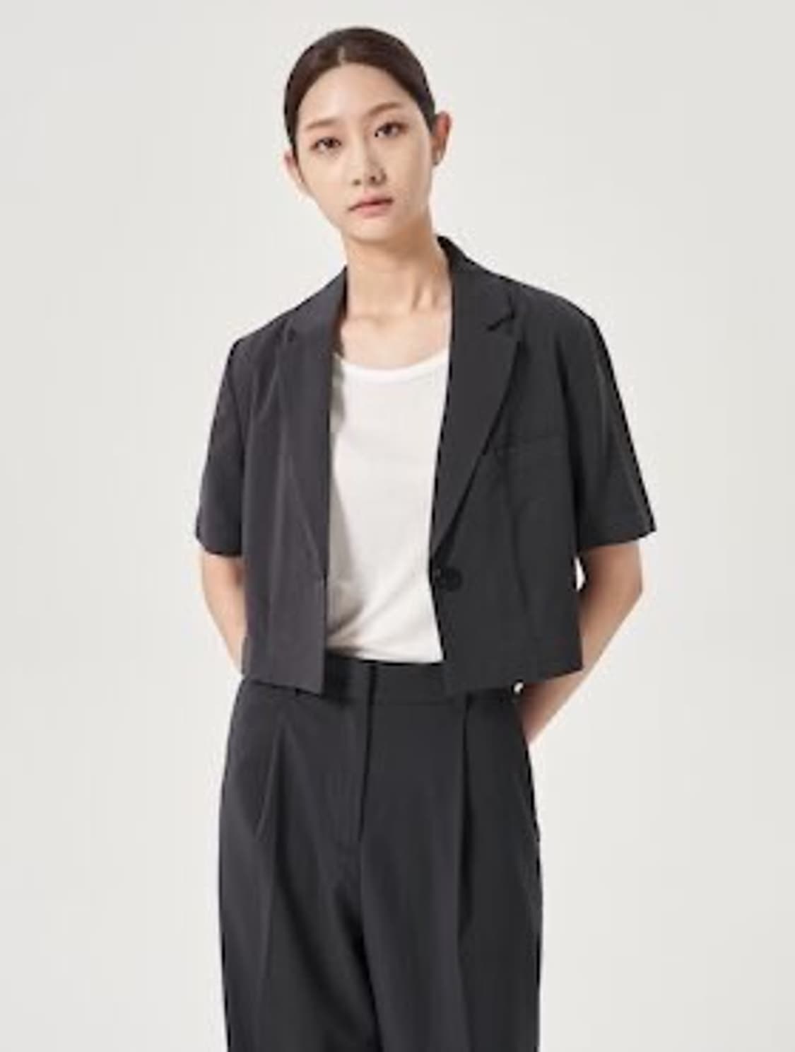 퀵배송) 에잇세컨즈 반팔 숏 자켓 짙은 회색 s 상품이미지2