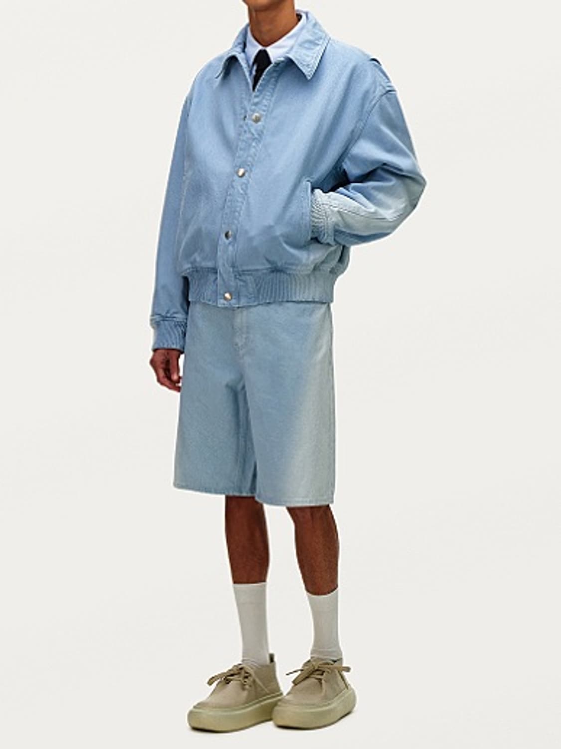 솔리드옴므 24ss 스카이블루 워시드 데님 자켓 50사이즈 상품이미지7