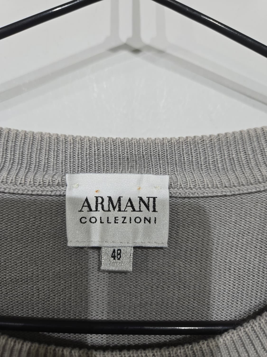 아르마니 반팔 니트 티셔츠 그레이 상품이미지5