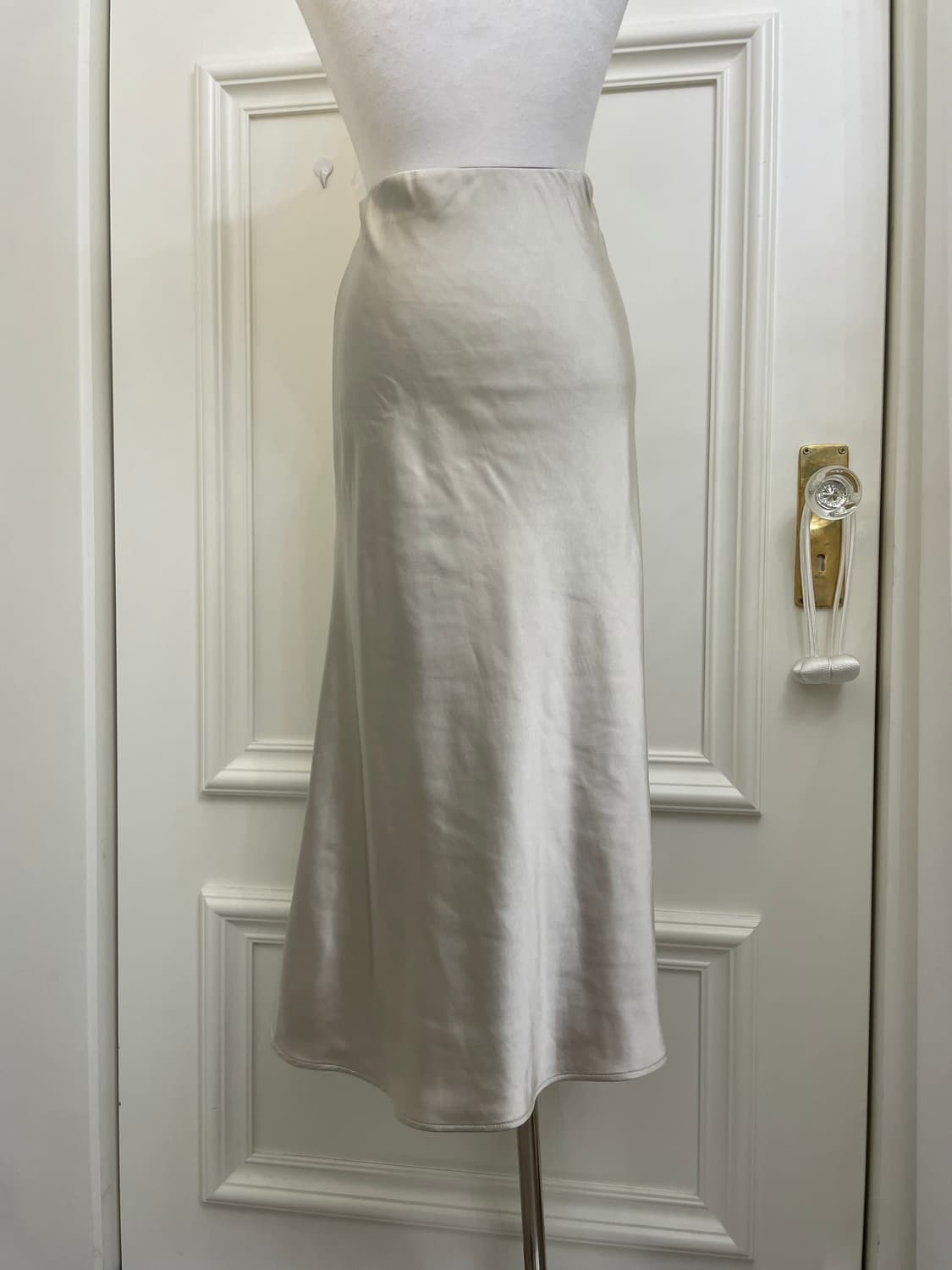 cream silver matt banding long skirt 상품이미지4