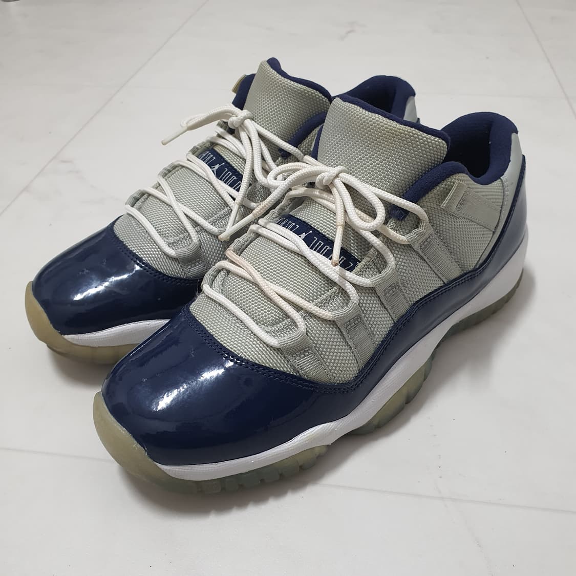 조던11 로우 조지타운 240 상품이미지3
