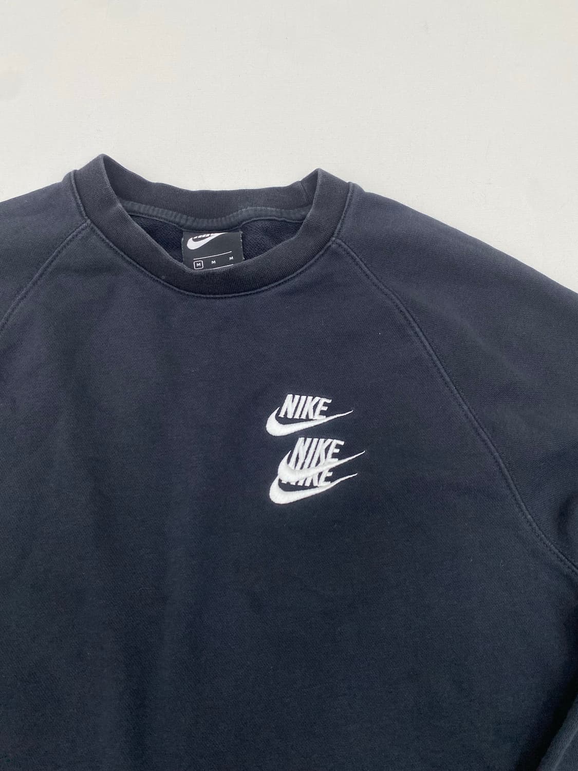 나이키 블랙 맨투맨 티셔츠 (m) 상품이미지2