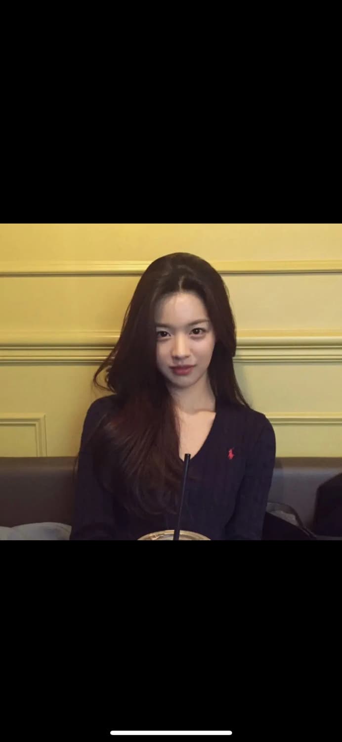 [정품]고윤정 폴로 케이블니트 V넥 스웨터-네이비 S 상품이미지1