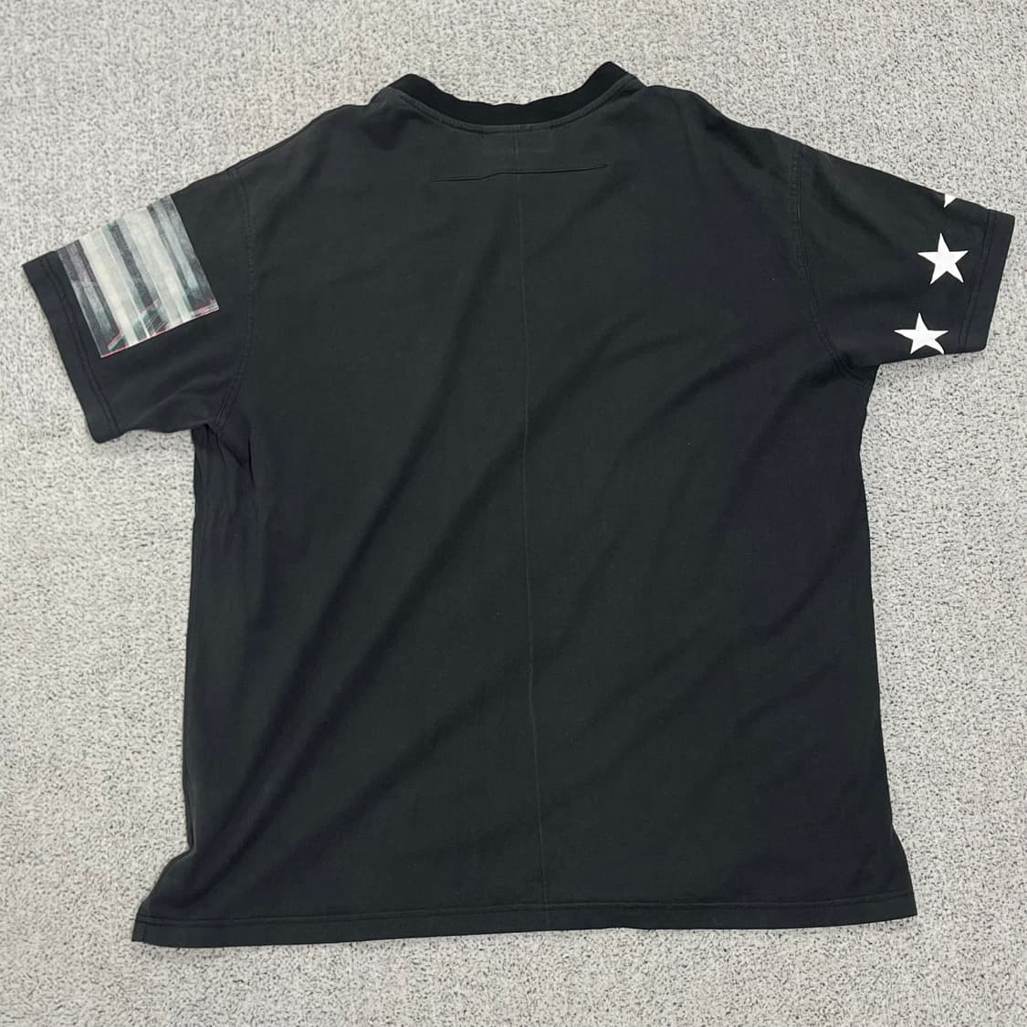 자방시 프린팅 반팔티셔츠 상품이미지4