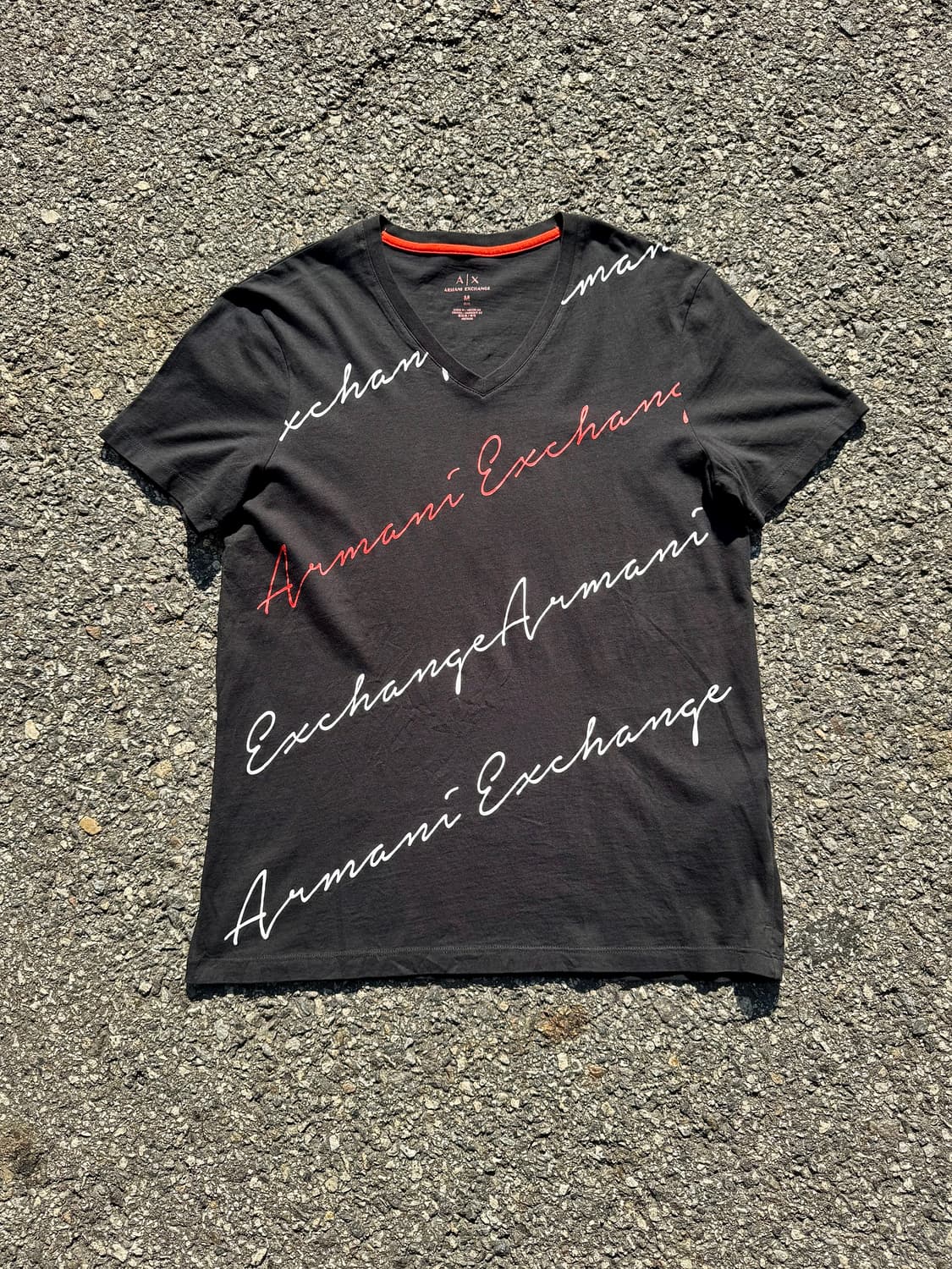 Armani Exchange – Logo V-Neck T-Shirt 상품이미지2